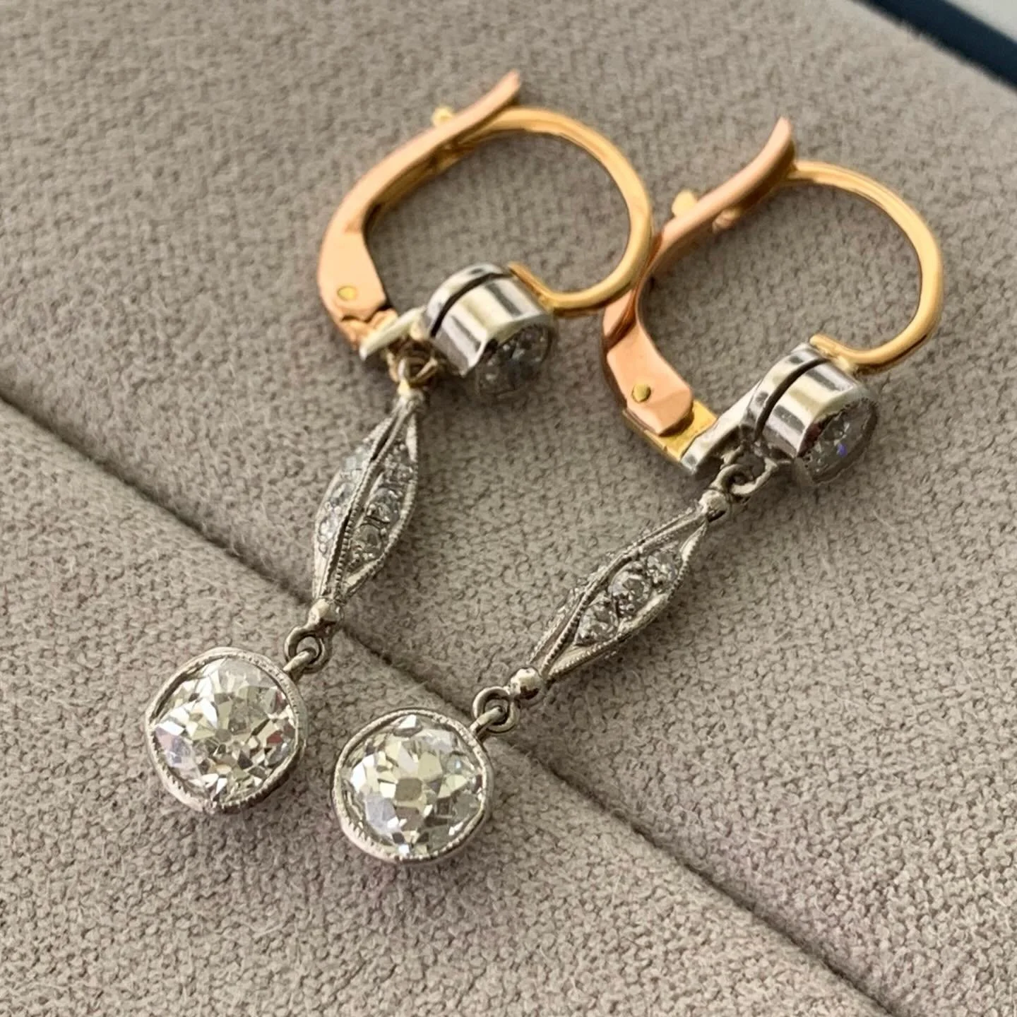 Estate Antique Style 14k White &amp; Rose Gold Old European Cut Diamond Drop Earrings 💎 1.13tdw

DM to inquire 

805-03292