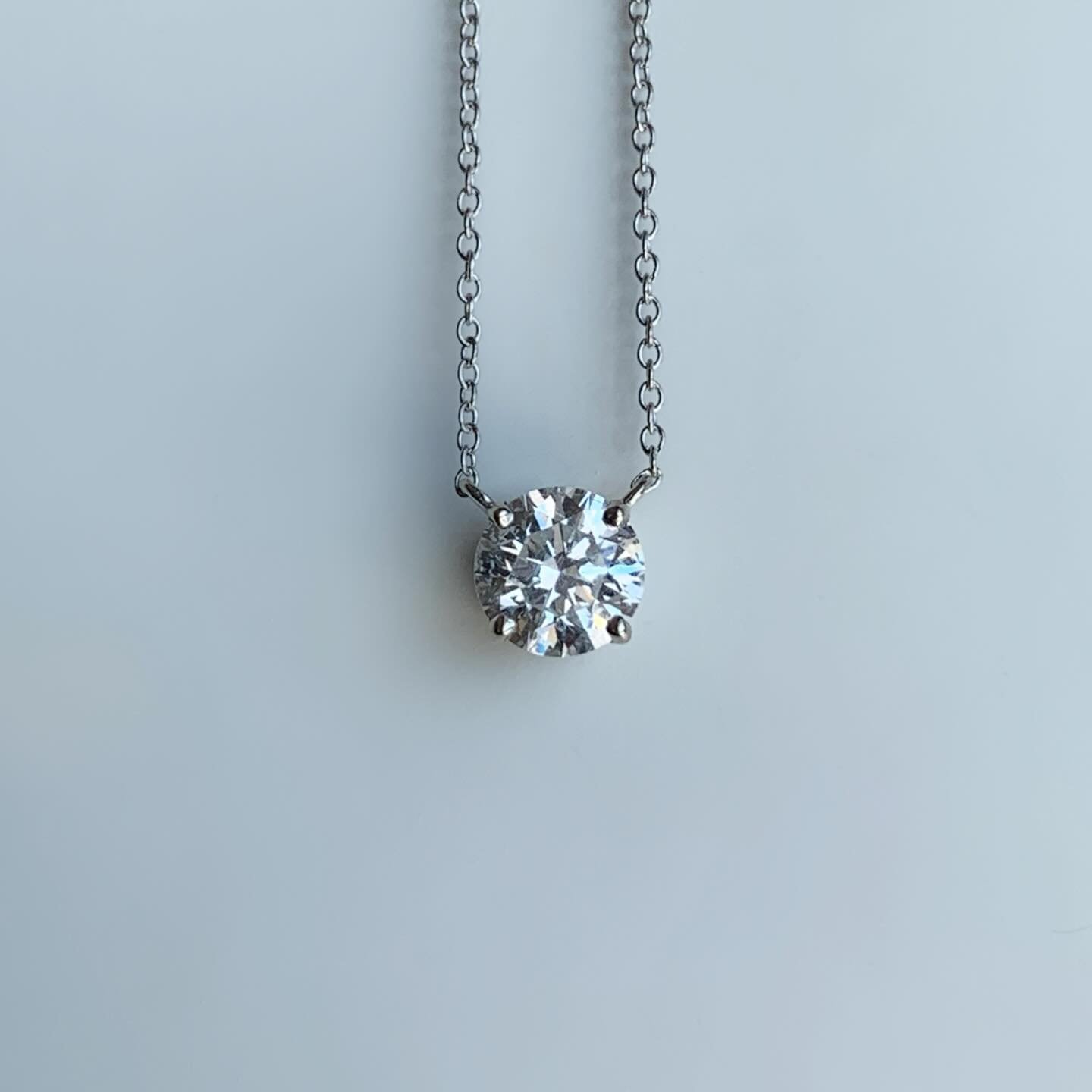 Estate 14k White Gold 1.01ct Round Natural Fracture-Filled Treated Diamond Pendant, 18&rdquo; 

DM to inquire 

165-00476