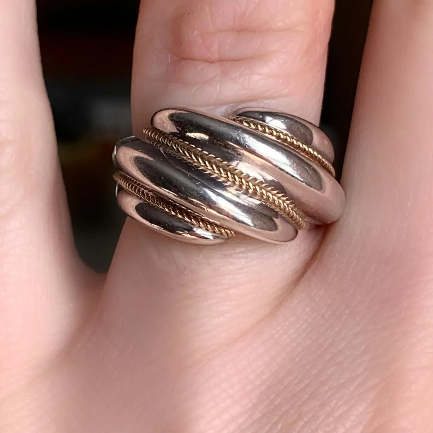 Estate Sterling Silver &amp; Yellow Vermeil Shrimp Ring, sz 6 

DM to inquire