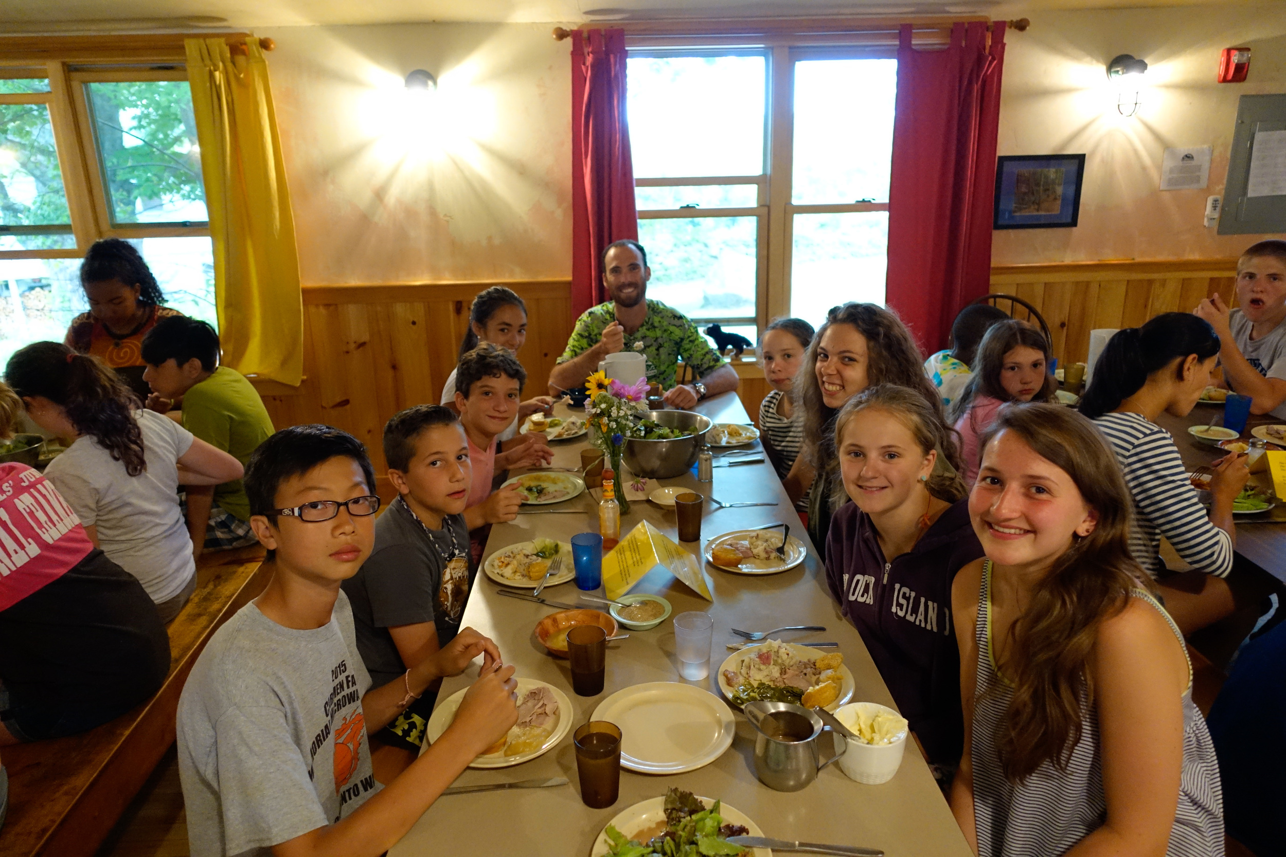 FoodTable-1.jpg