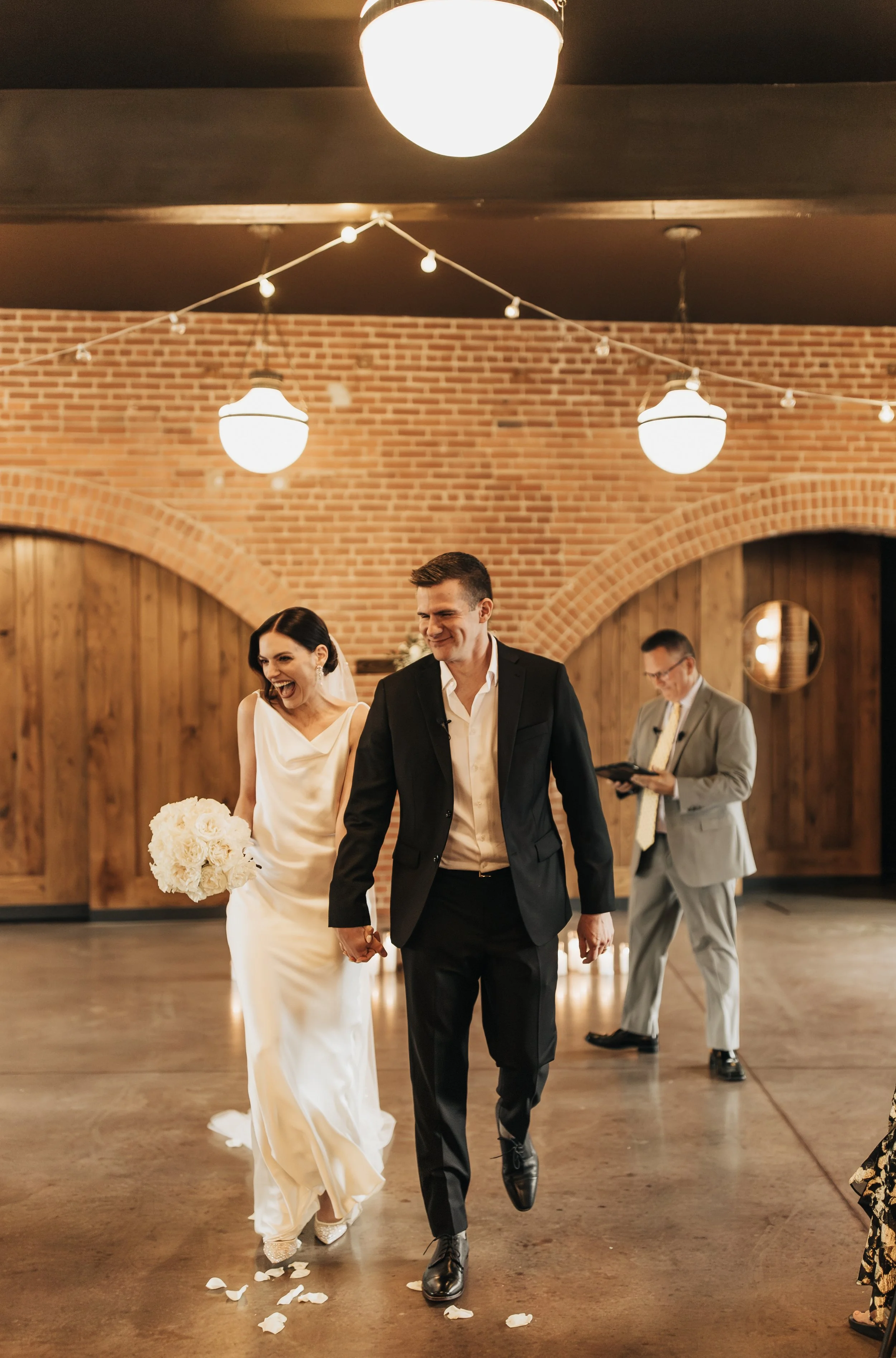 _MGL1716-Enhanced-NR Ceremony Ballroom.jpg