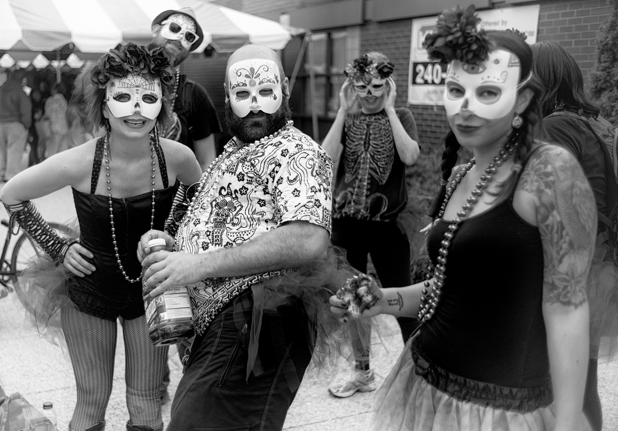 Street Life In Monochrome-9.jpg