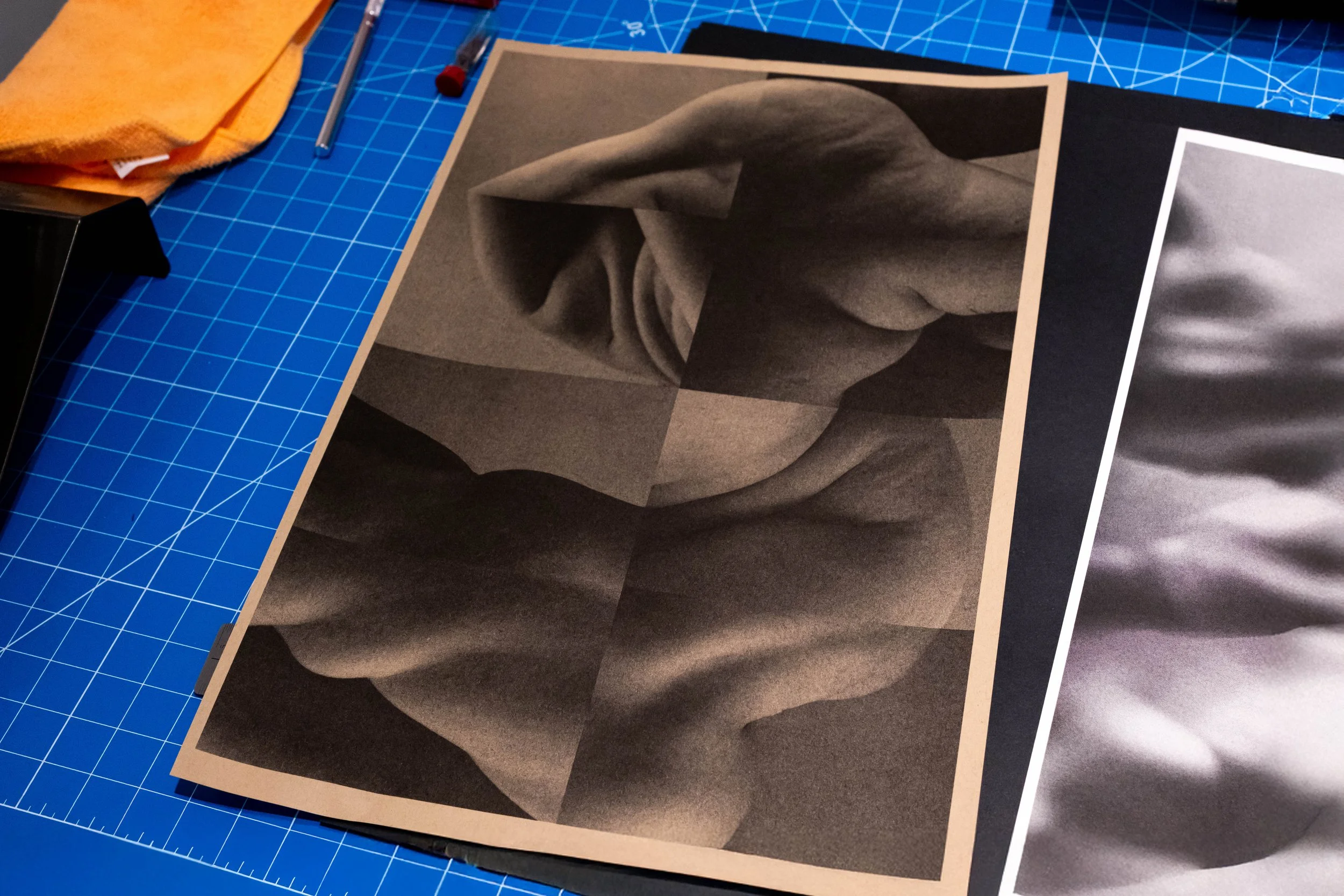 20241013_RISOGRAPHY_THE_BOOK_FORM_L_BUCHMAN-9 copy.jpg