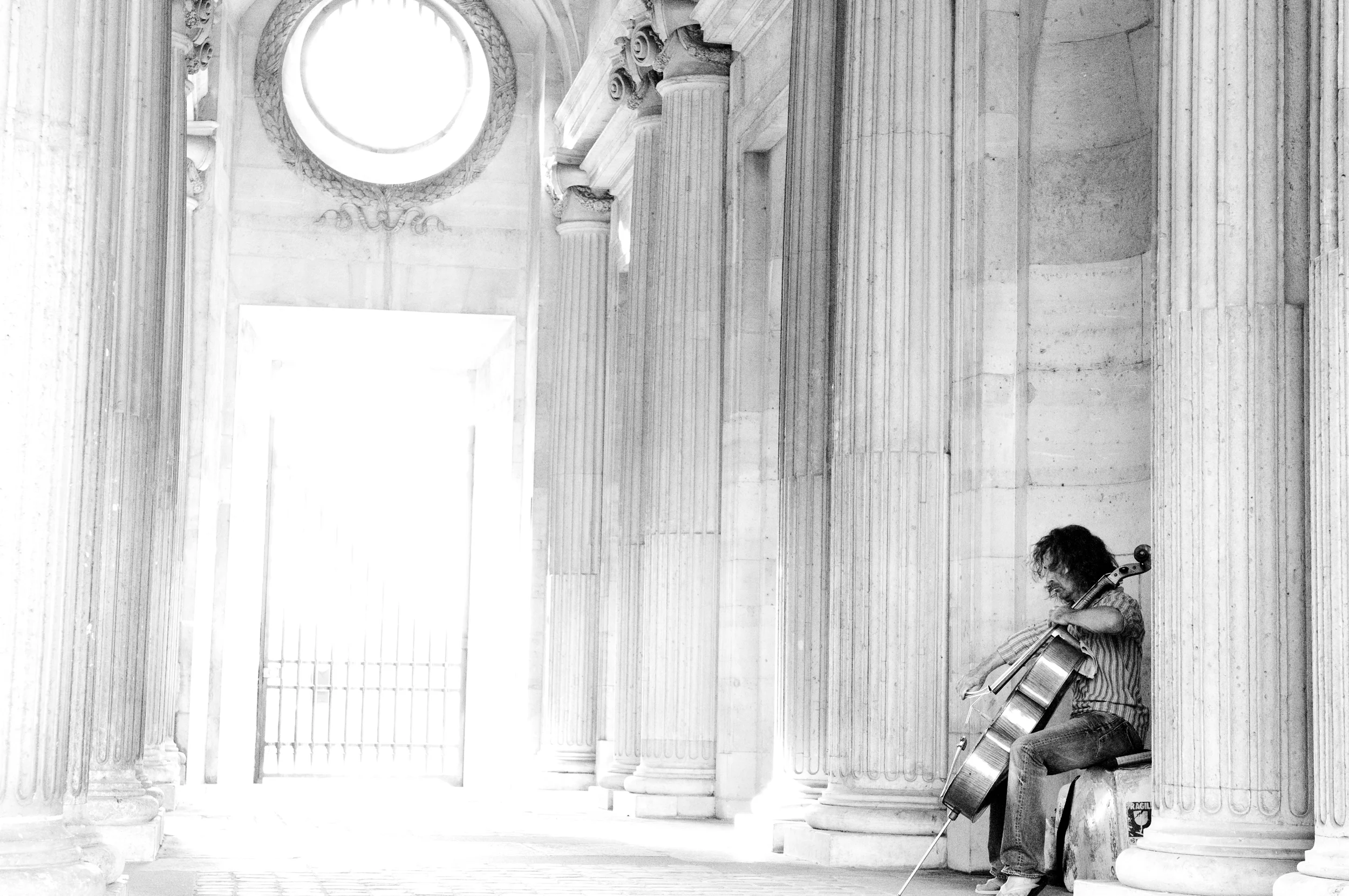  © 2015 All Rights Reserved by Andreea Radutoiu  