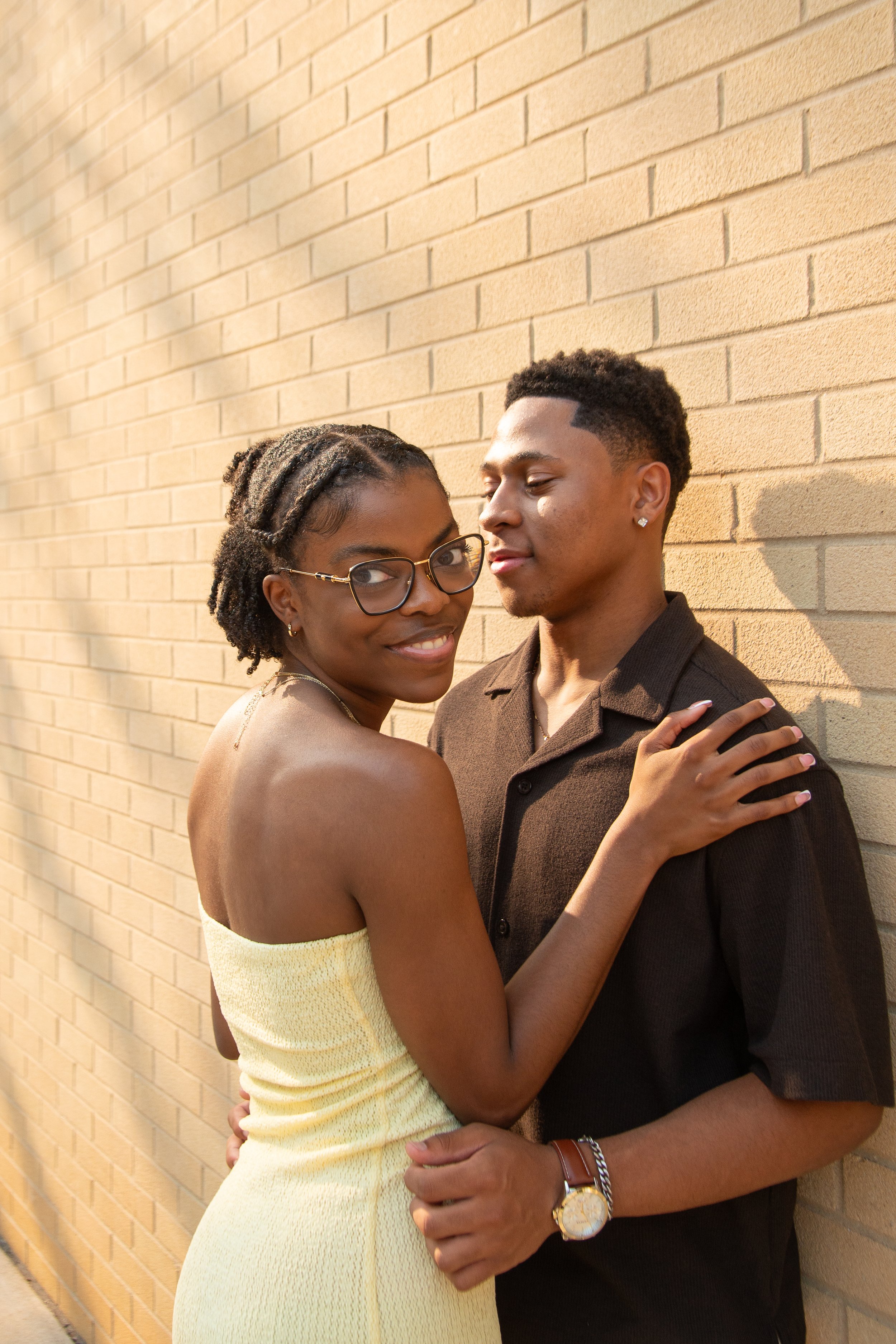  First anniversary portrait session in Tyson’s Corner, VA 