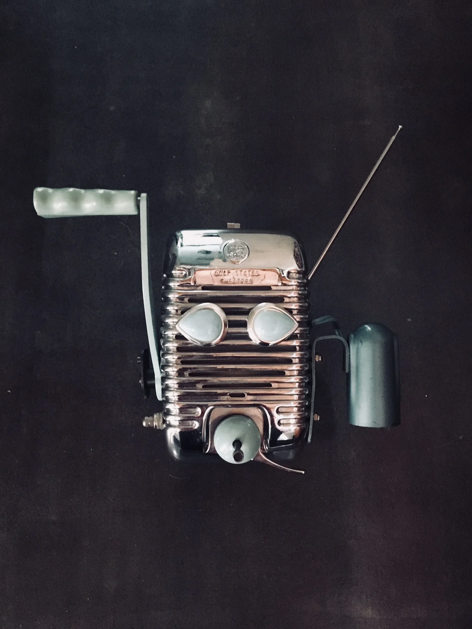 GalleryOonH-Jimmy Descant-Gulf States Robot Head-2000-Found Object Assemblage-13x11x7-1100.jpg