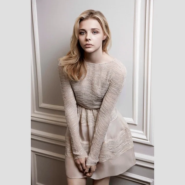 Chloe Moretz (@chloegmoretz) wearing a beautiful dress from Armani (@armani)
Shot by Nick Hudson
(@hudsonphoto)
For Elle Magazine
(@elleusa)
HOUSEtribeca.com
photo-retouching house
#photo #photoshoot #photography #photographer #nickhudson #style #styling #stylist #model #modeling #actress #chloemoretz #mua #makeup #retouch #retouching #housestudios #nyc #newyorkcity #editorial #pastel #design #designer #fashion #fashioneditorial #fashionphotography #celebrity #hollywood #kickass #acting