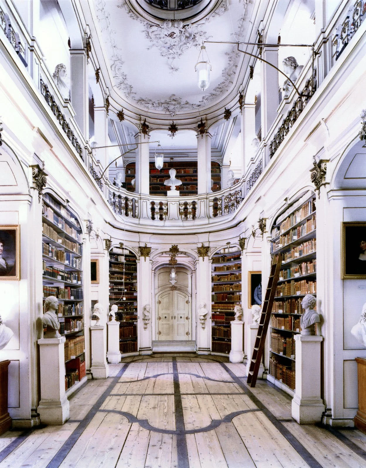 tumblr_njo97f4cQN1rauk9mo4_1280.jpg