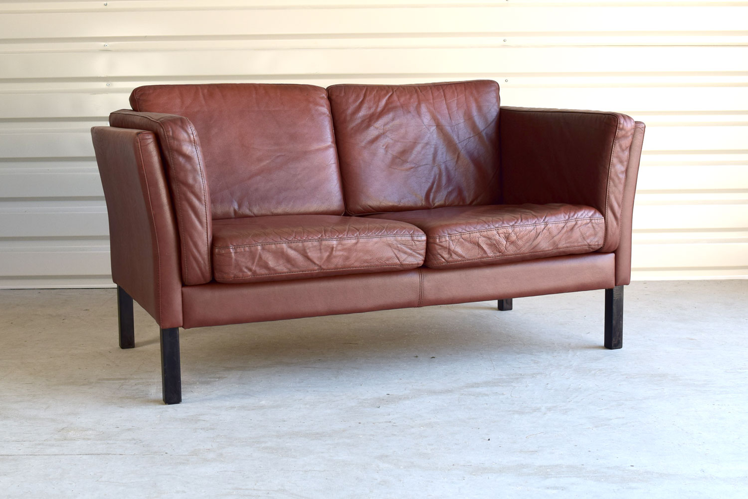 loveseat_34.jpg