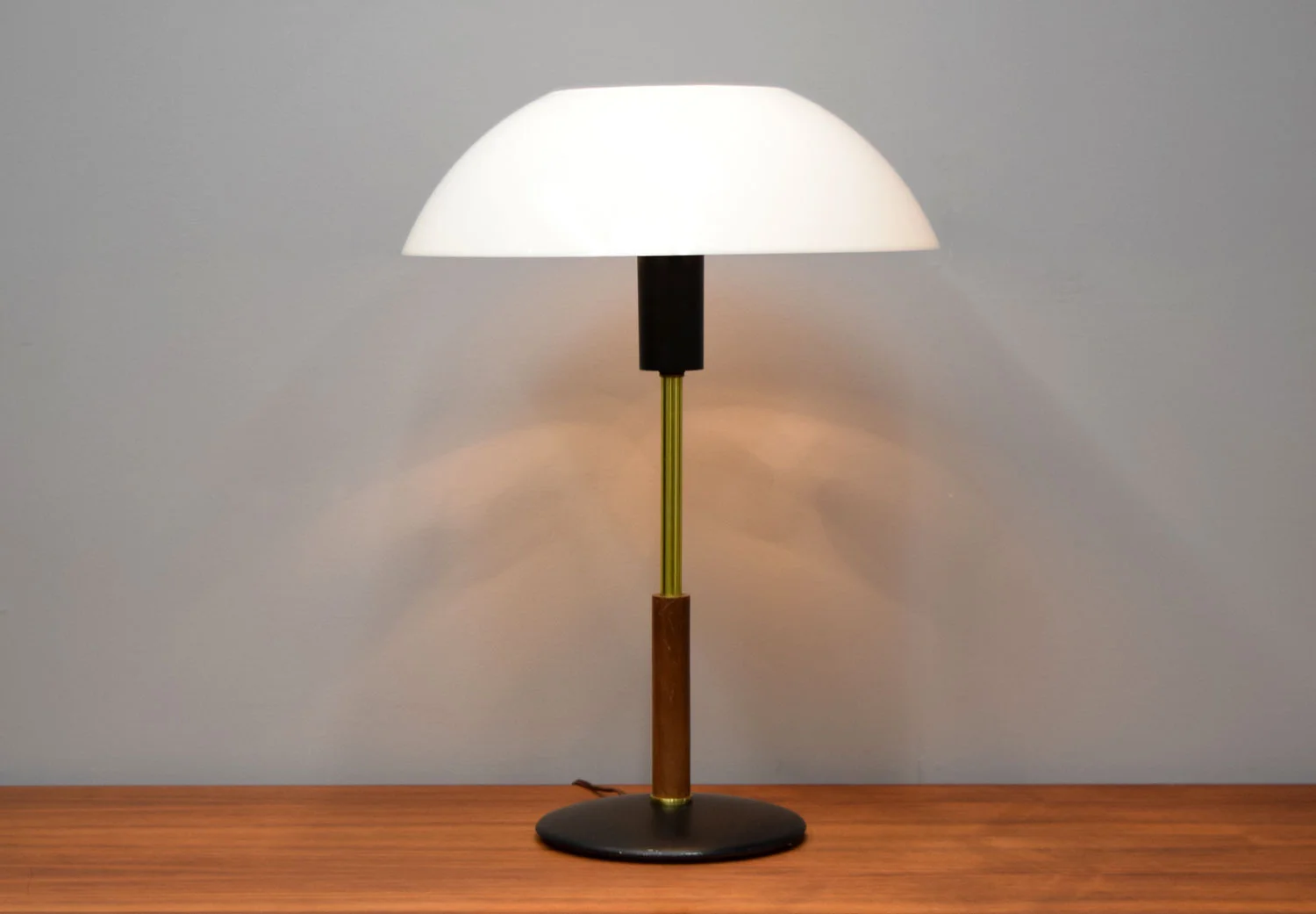 gerald thurston lamp