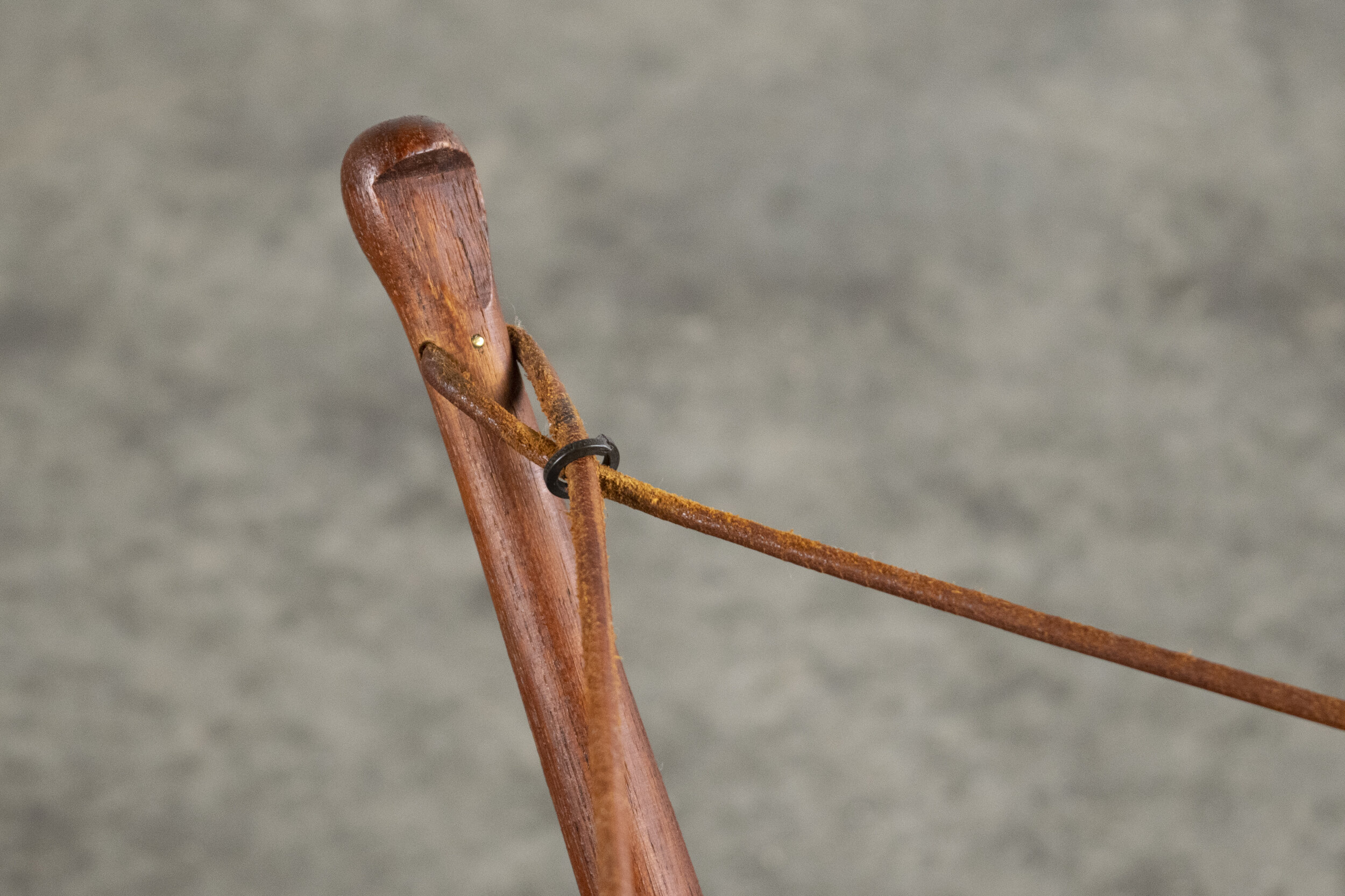 tripod_leather.jpg