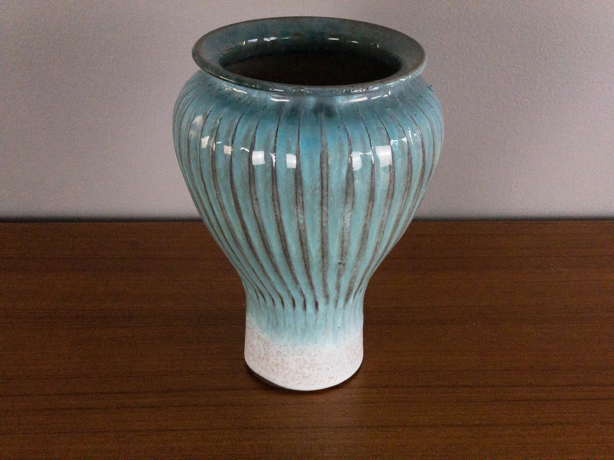 bluestripevase-3.jpg