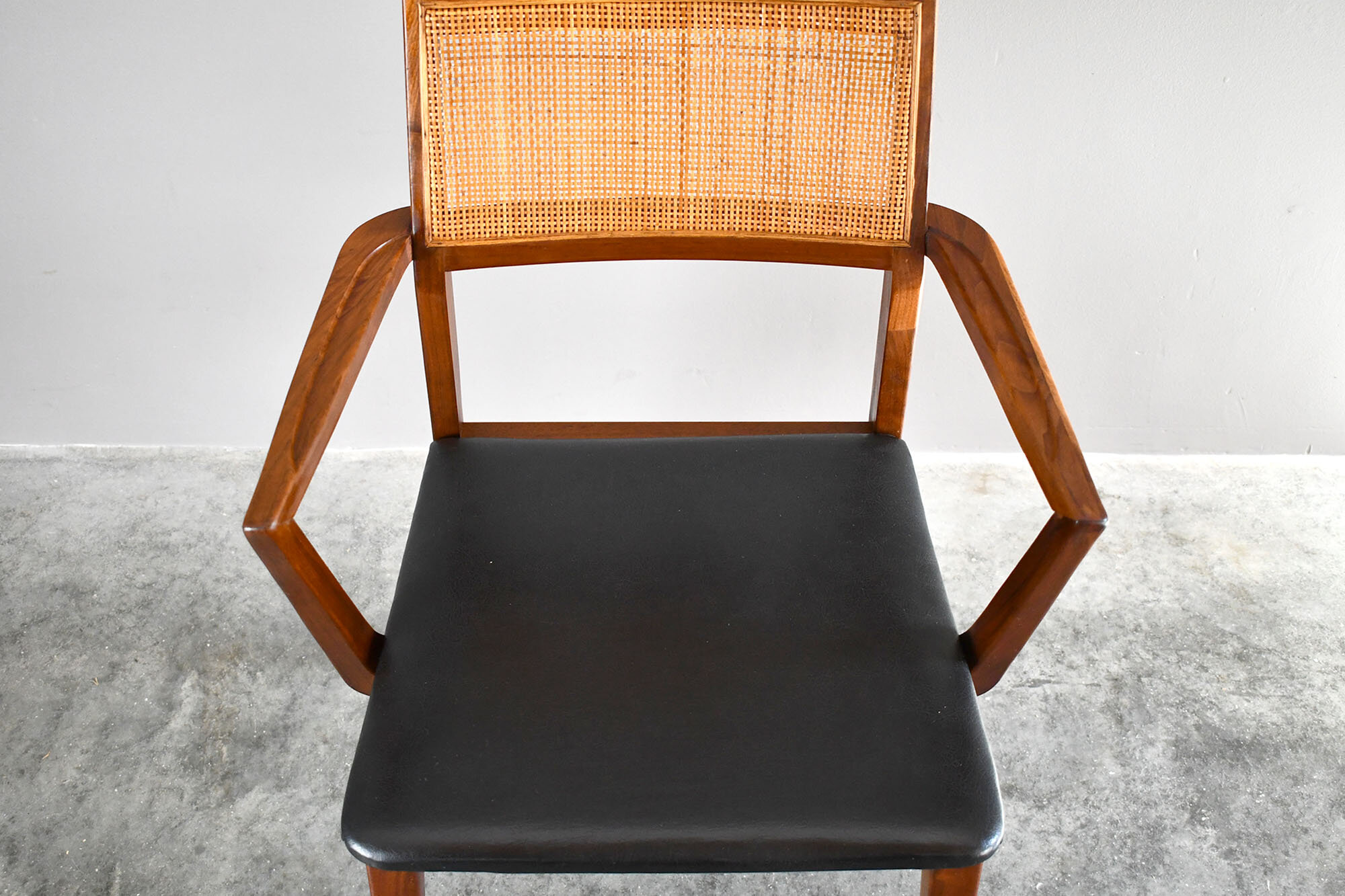 chair_seat.jpg