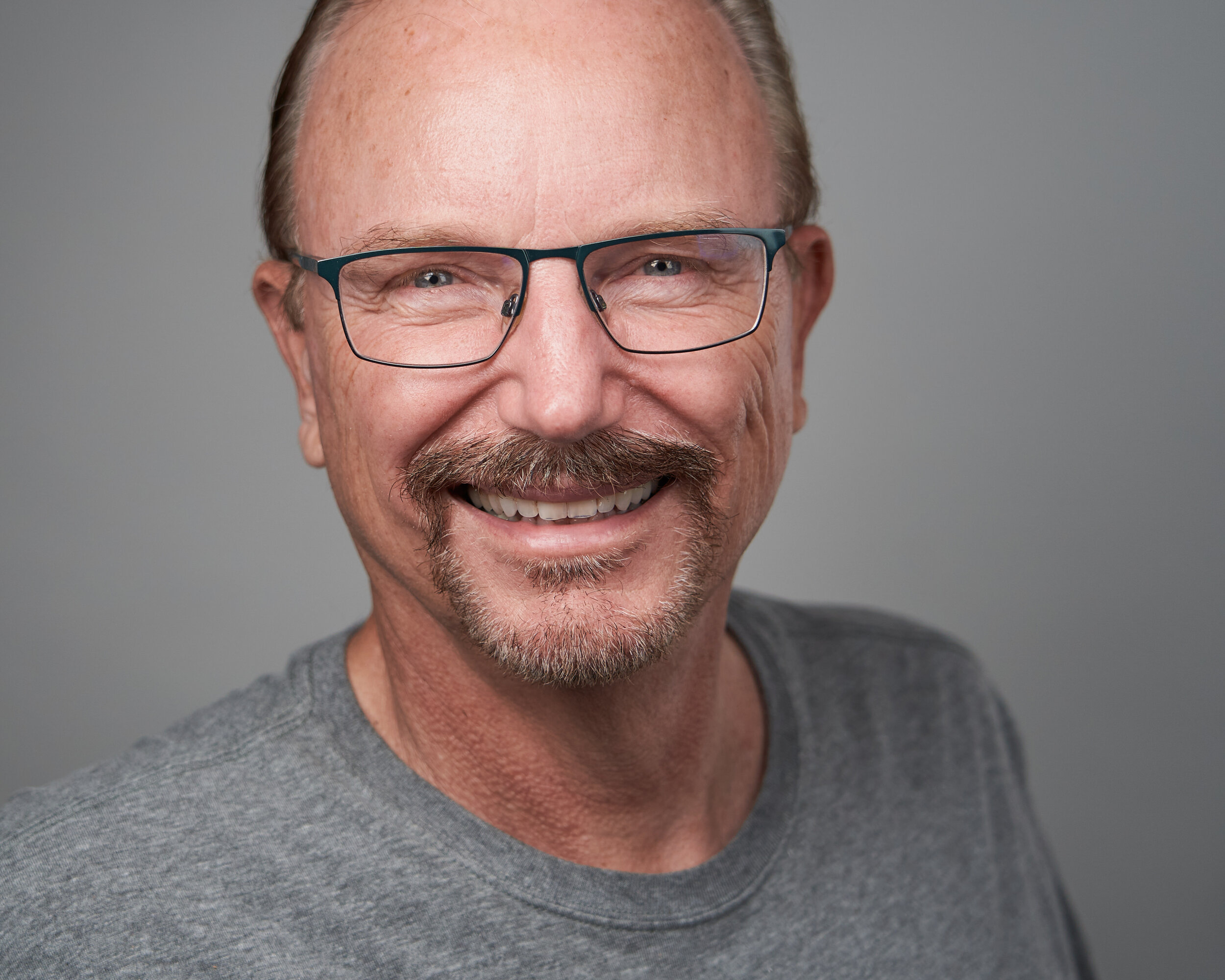  Bill O. poses for a headshot at SOSKIphoto in Hayward, California, on October 9, 2020. (Stan Olszewski/SOSKIphoto) 