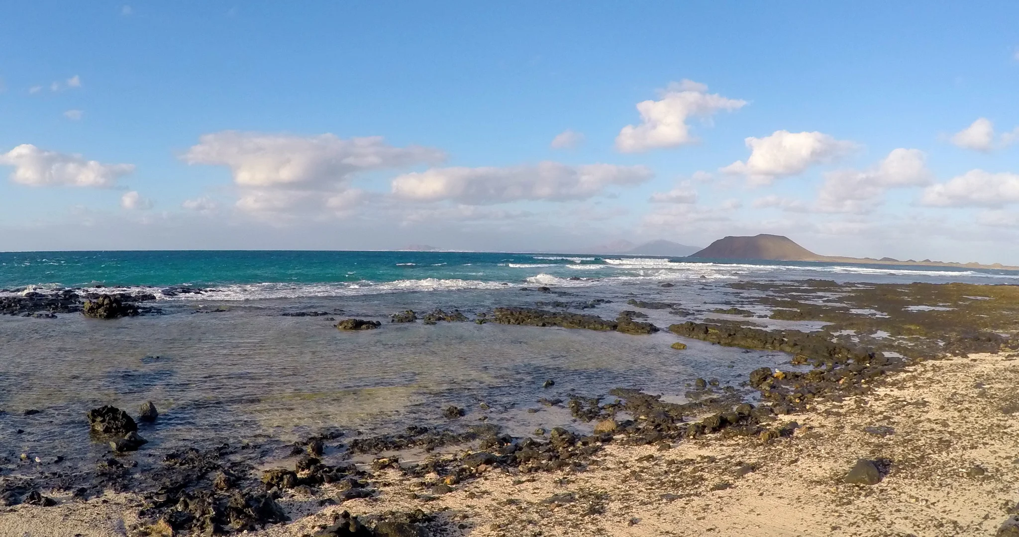 Los.Lobos.from.Corralejo.00000000.jpg