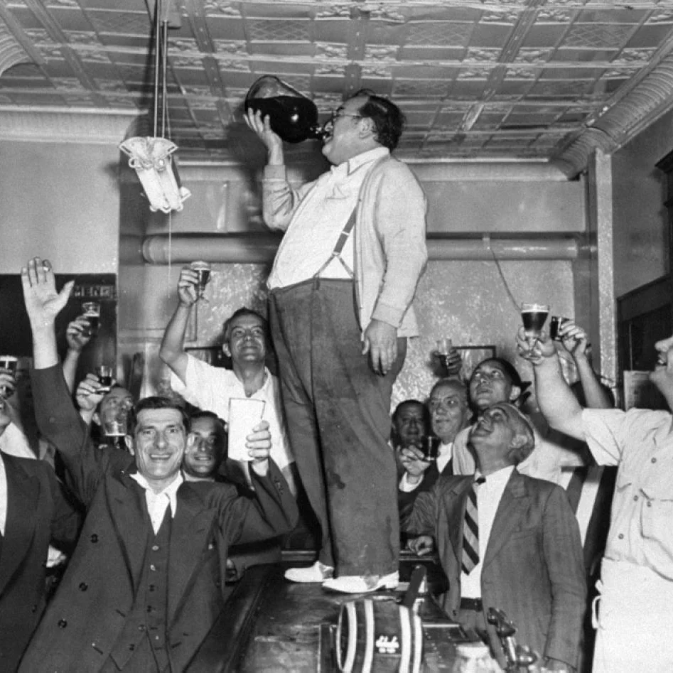 Chappie Bar 1943.jpg