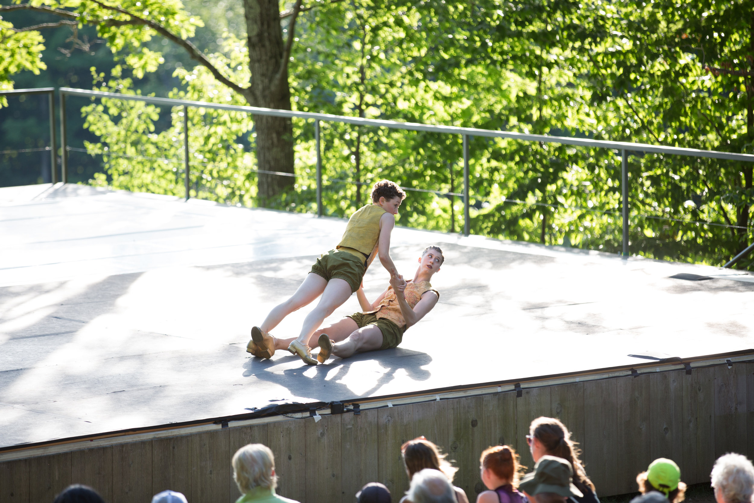 calebteicher&company_photohayimheron_courtesyjacobspillowdance_22.jpg