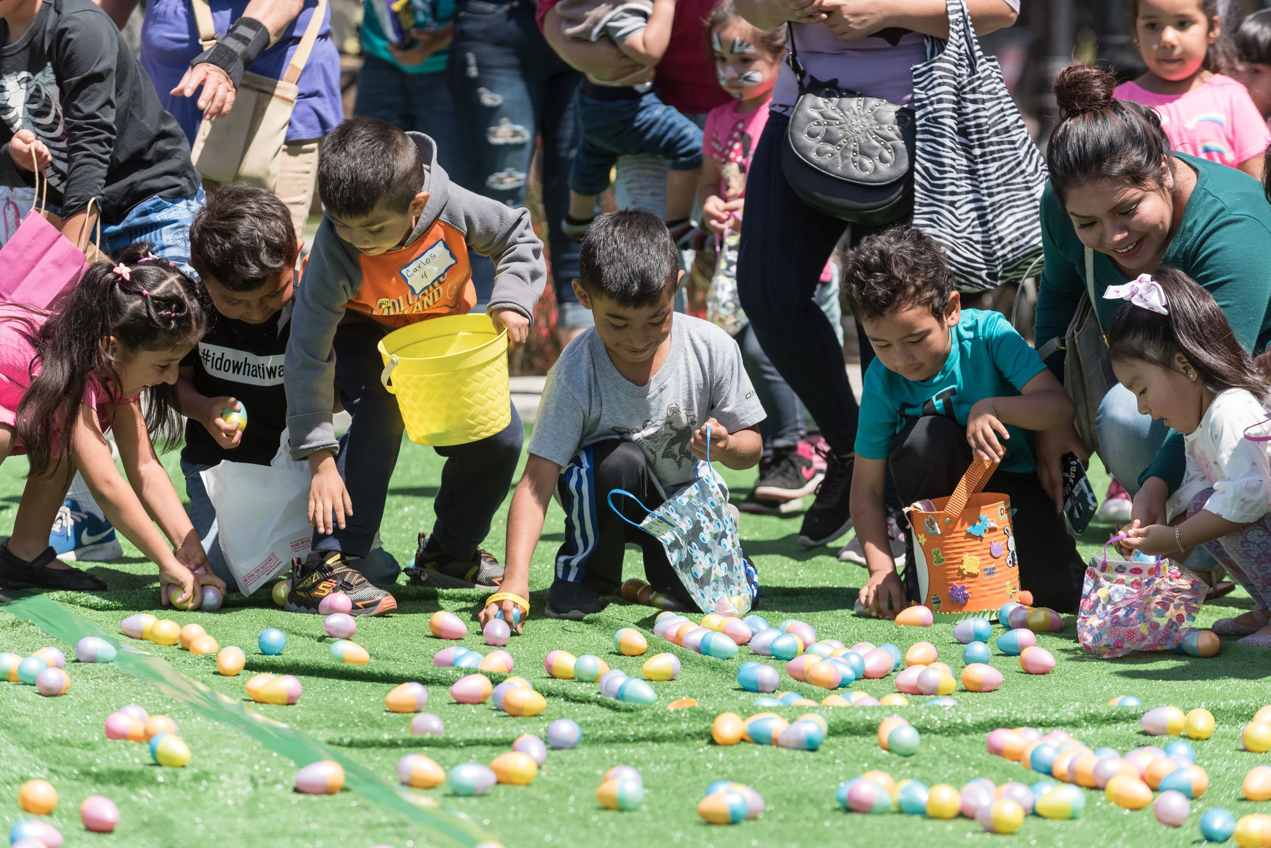 4-15-17 Emmaus Easter Egg Hunt-109.jpg