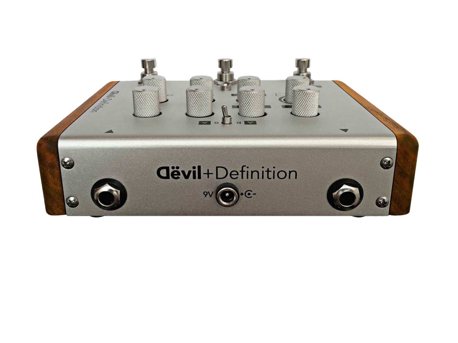 devil-and-definition-guitar-effect-pedal-christoph-gruber-fuzz-overdrive-03.png