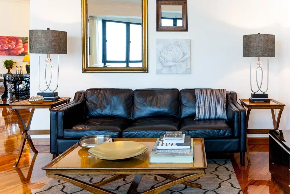 Hong Kong Apartment - By Lynne Bradley Interiors