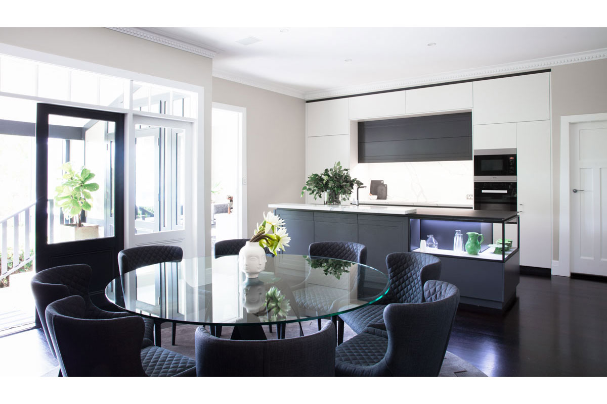 LynneBradleyInteriors_DesignerKitchen01.jpg