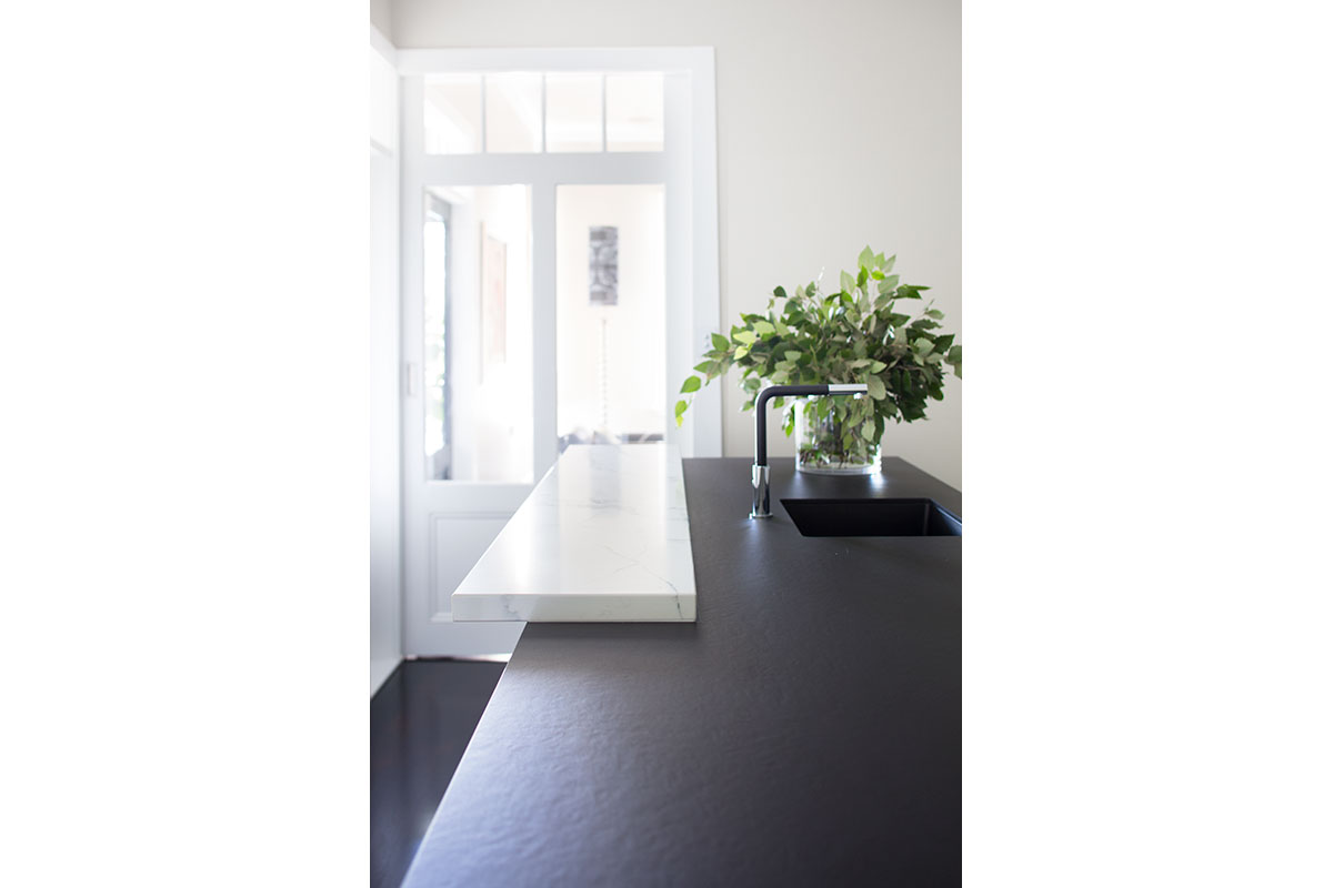 LynneBradleyInteriors_DesignerKitchen10.jpg