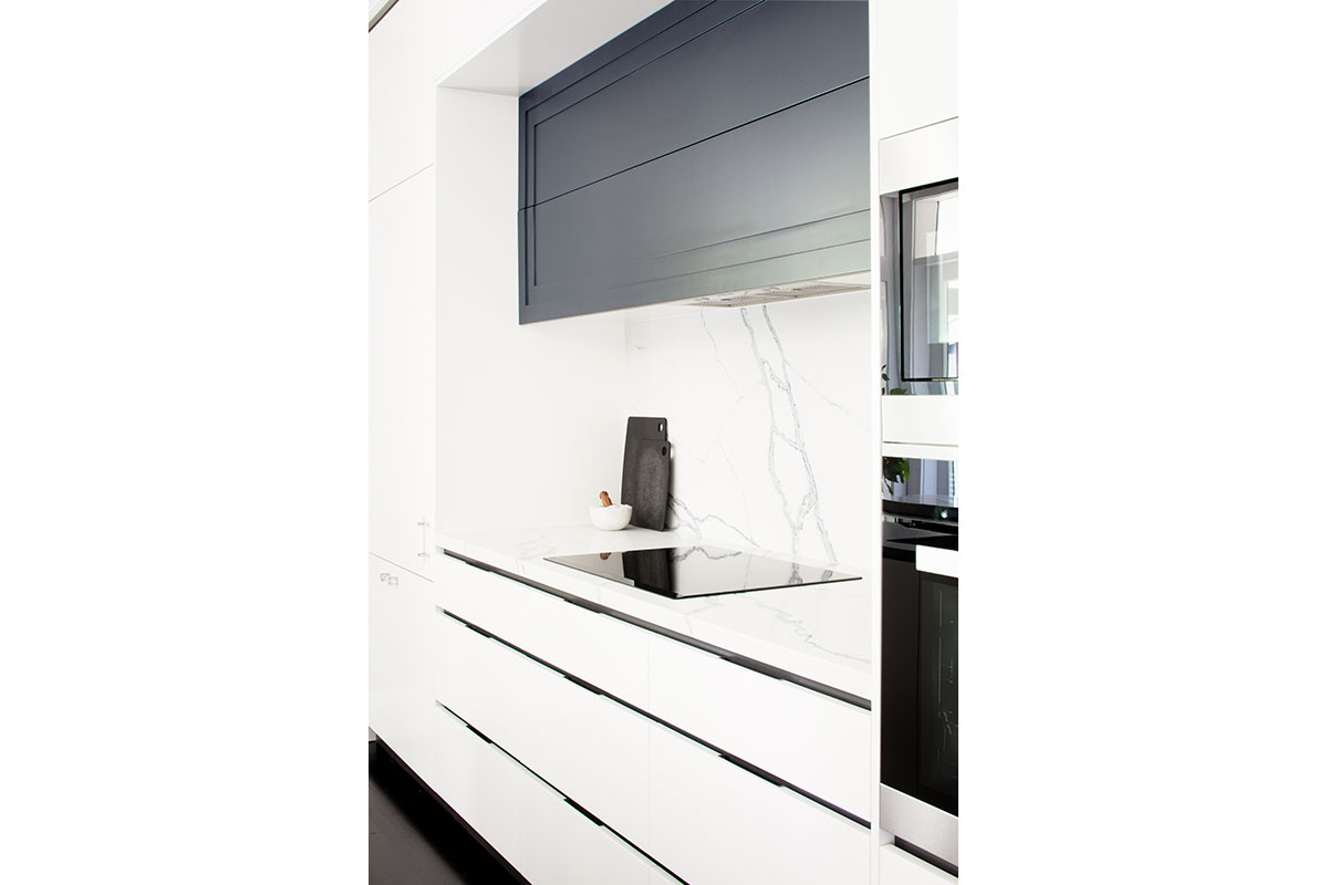 LynneBradleyInteriors_DesignerKitchen12.jpg