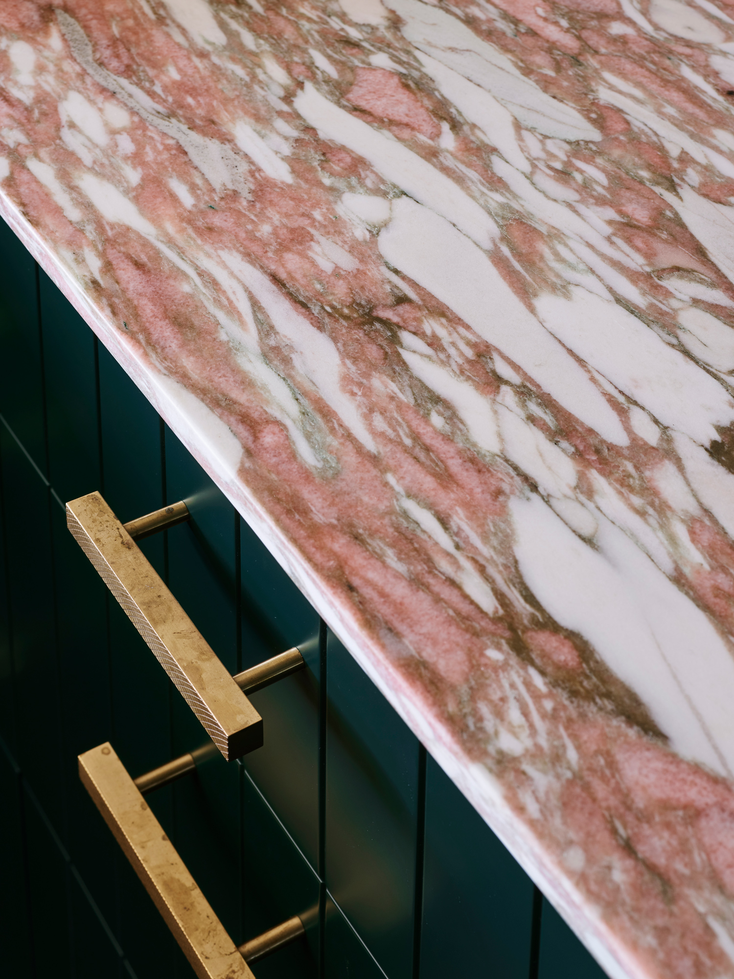 Lynne_Bradley_Interiors_Kirribilli_23111818274-copy-LR.jpg