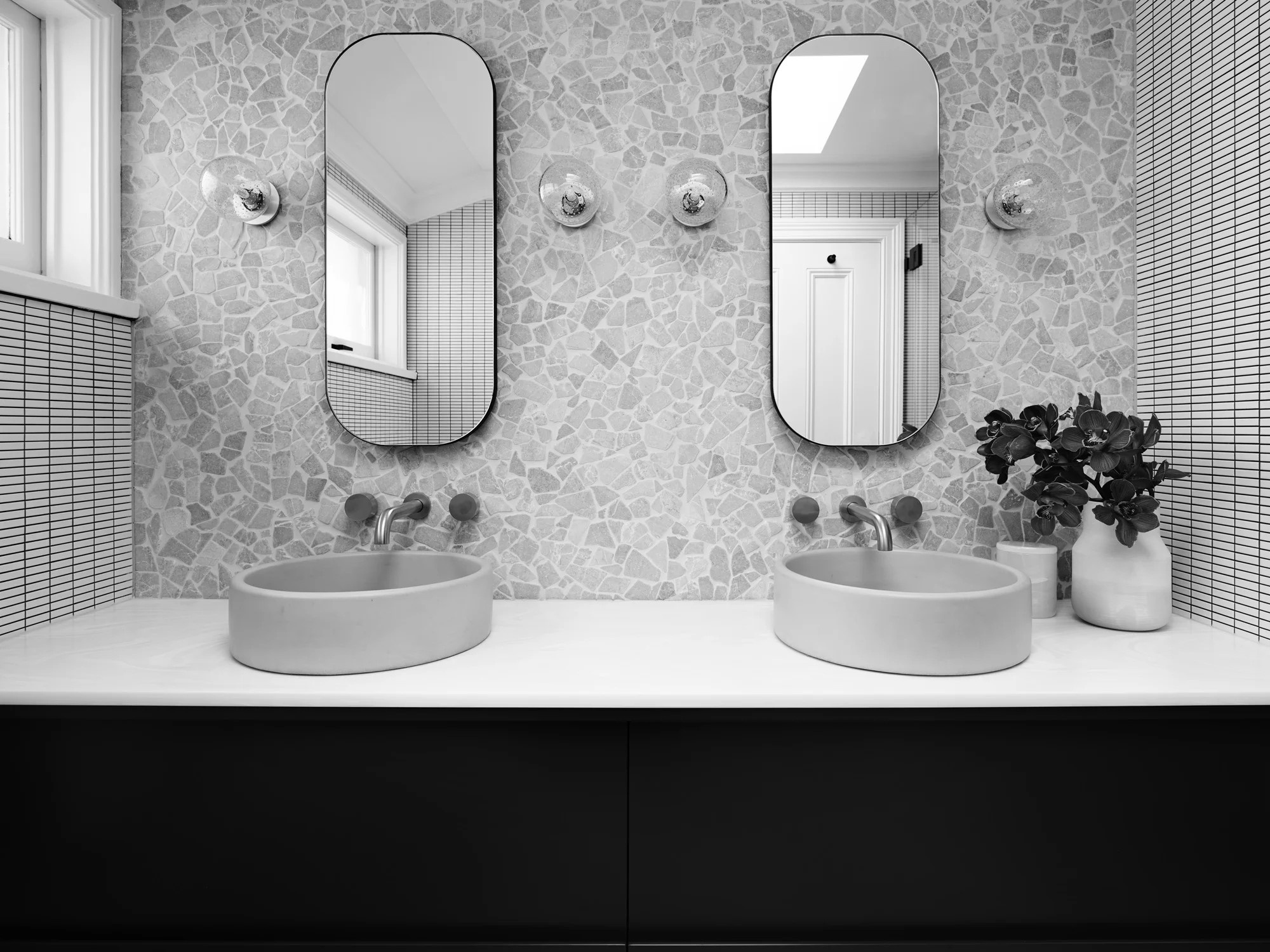 Lynne_Bradley_Kirribilli_100918_11387-BW.jpg