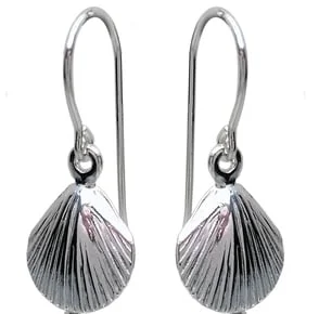 Medium Scallop French Wire Earrings