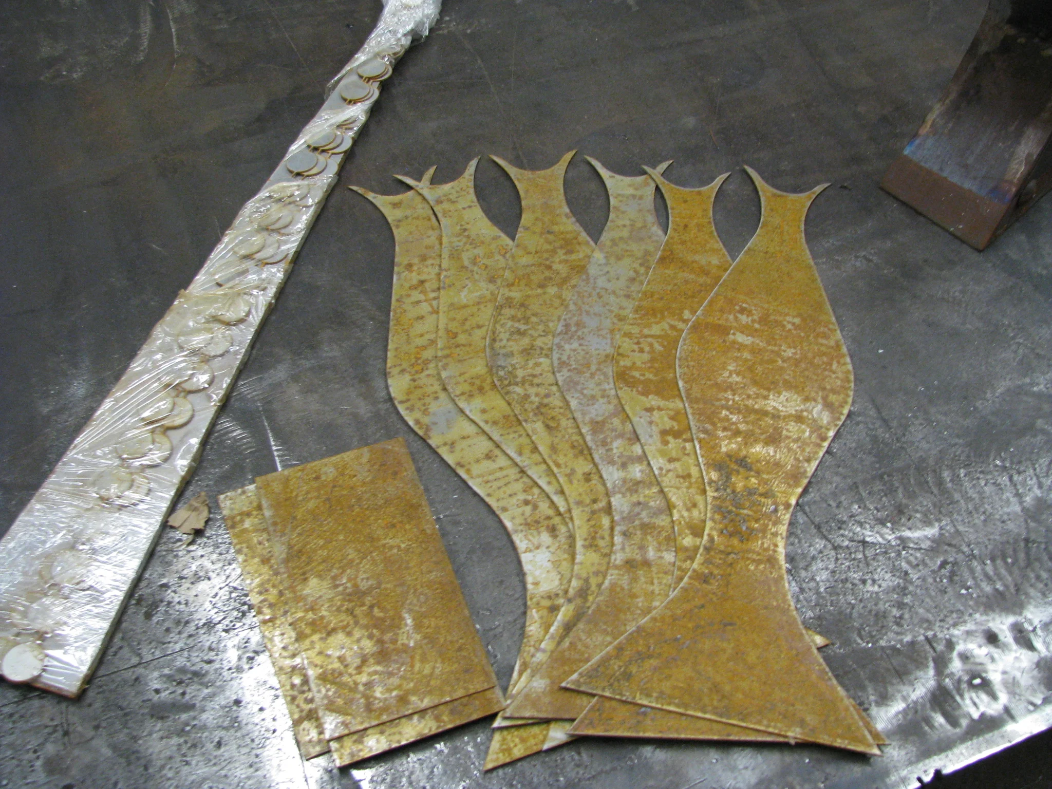 These are the laser cut pieces for the vases! 