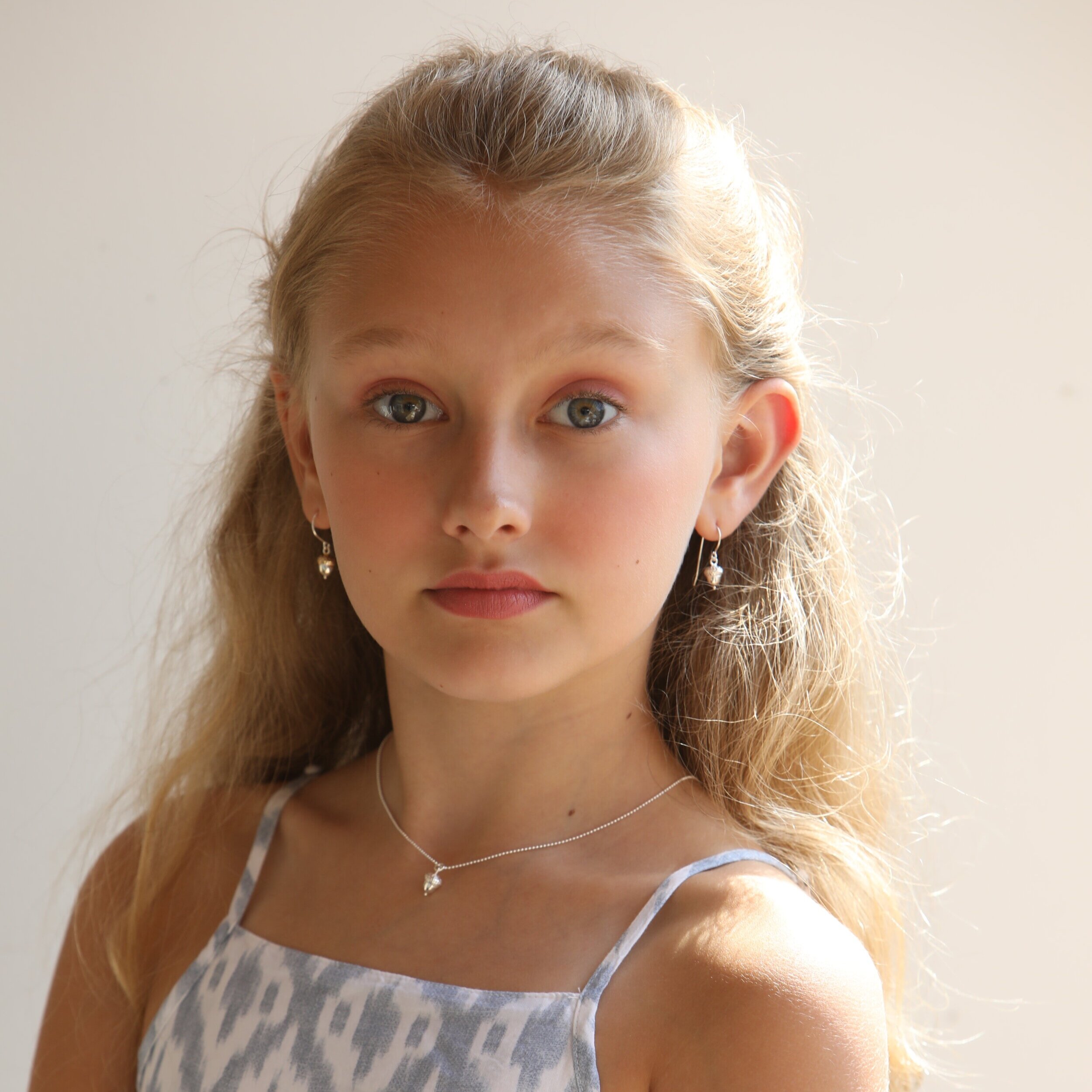 Eve+with+Acorns+natural+jewelry+Final8141.jpg