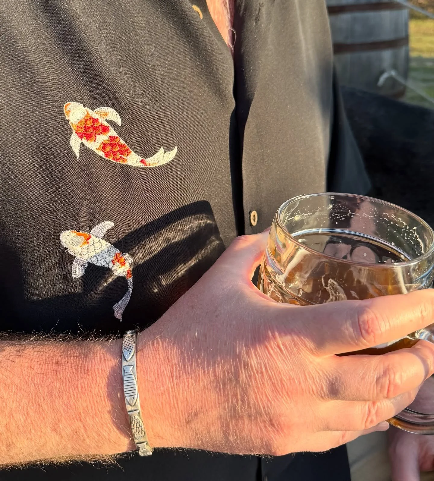 The Swimming Fish Cuff. A Stylish, Bold, Classic Cuff Bracelet. Modeled here by:  @gobc89.
Handcrafted &amp; Designed By Betsy Frost (and for the gals too!) Made To Last &mdash; with a coastal vibe whether on the boat, ocean or out to dinner. ⚓️ 🌊 T