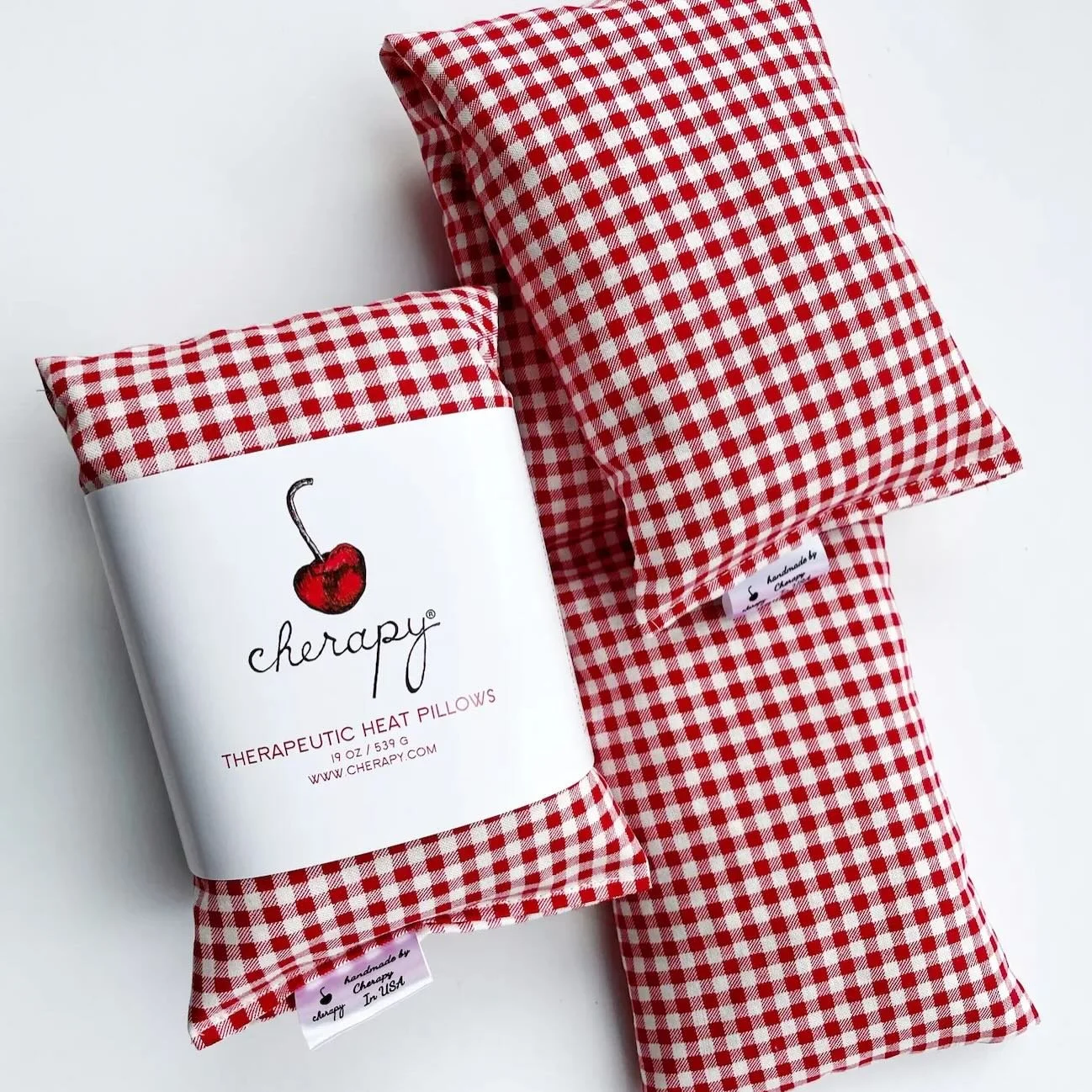 Cherapy heat 🔥 wraps are one of our best sellers and makes the perfect gift! Betsy swears by these! Got a stiff neck or shoulders? A little self-care for you, or for a Valentine gift. 💝 They are hand made, filled with recycled and naturally cleaned