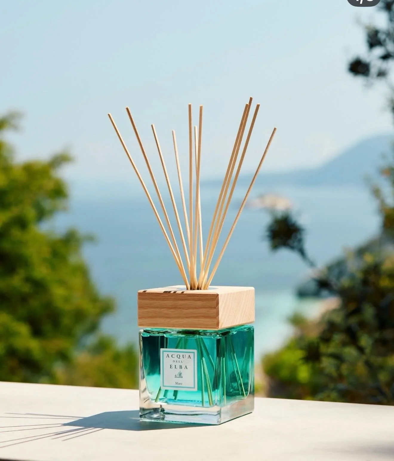 More lovely Mother&rsquo;s Day gift ideas! In from Italy 🇮🇹 created from Family&rsquo;s Love for Elba - the Secret Island of Tuscany. @acquadellelba was founded in 2000 by Fabio, Chiara &amp; Marco, all born and raised on Elba. Out of the love for 