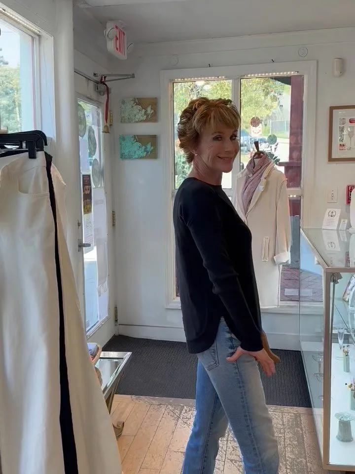 Thank you Patty Koning for modeling for us in the shop! You are a natural!  Great meeting you @nj_skibum !