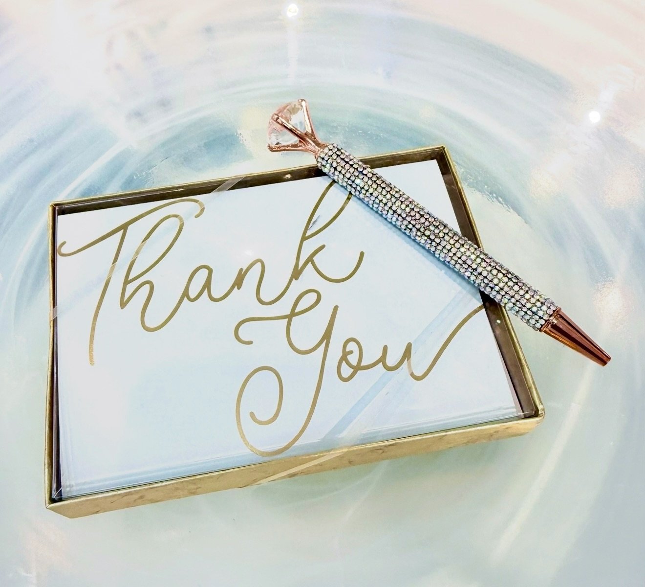 The best connections aren&rsquo;t always digital.
Sometimes, the simplest gestures make the biggest impact. Because a little thank you never goes out of style. See our selection of cards (and bling ✨ pens, too)