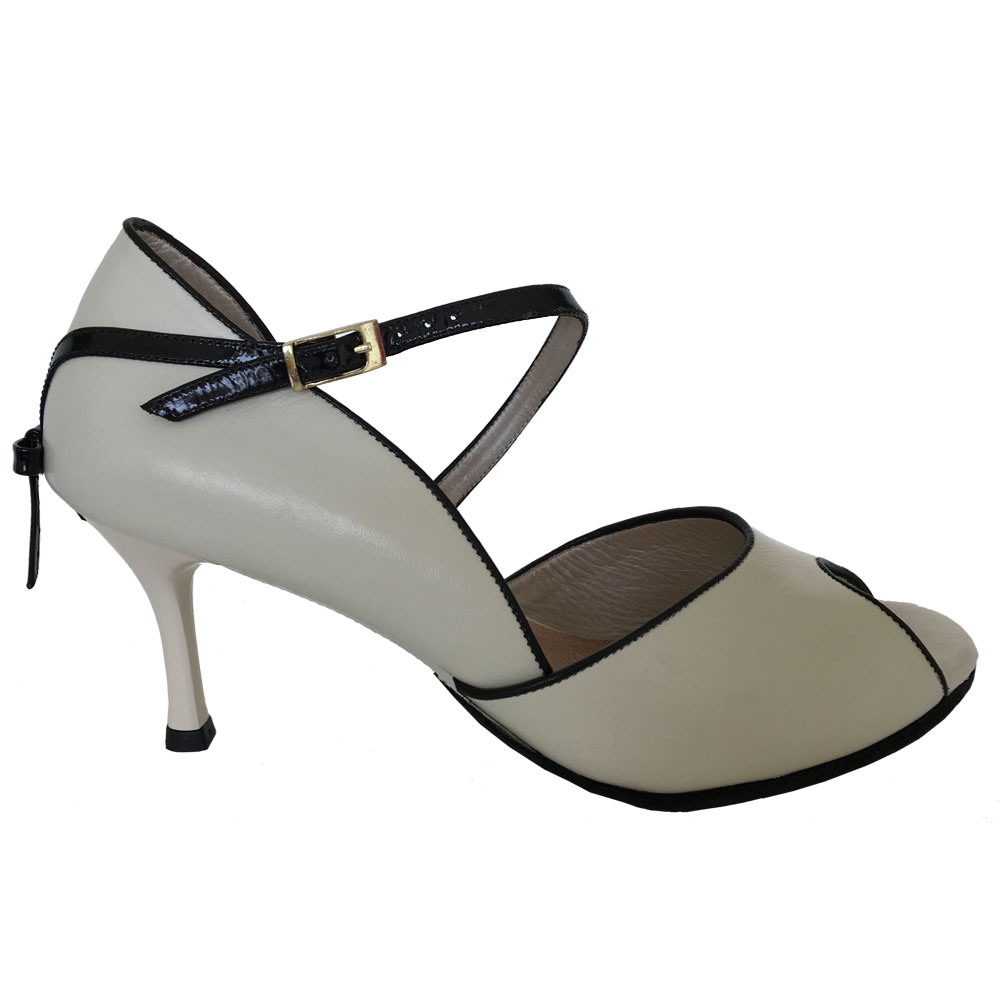 16-custom-tango-shoes.jpg