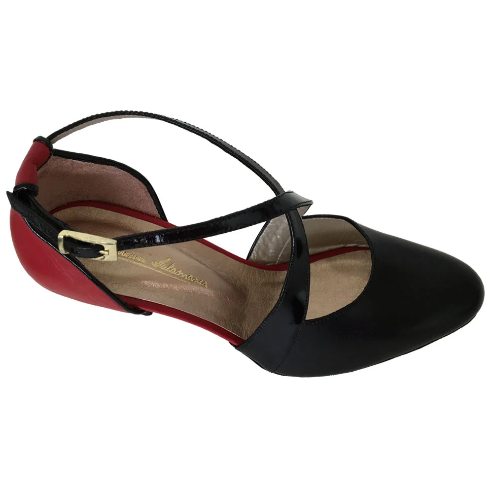 15_2-custom-tango-shoes.jpg
