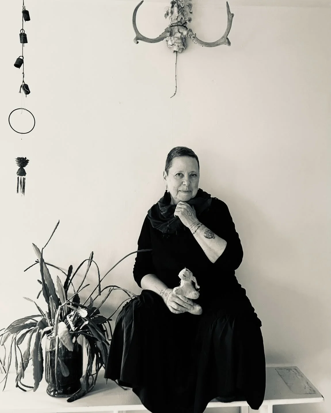 New to read and listen to this morning on orlyavineri.substack.com

What to Do with a Body?

Thoughts following a photo session with my friend Diane D&rsquo;Andrea @horusboris