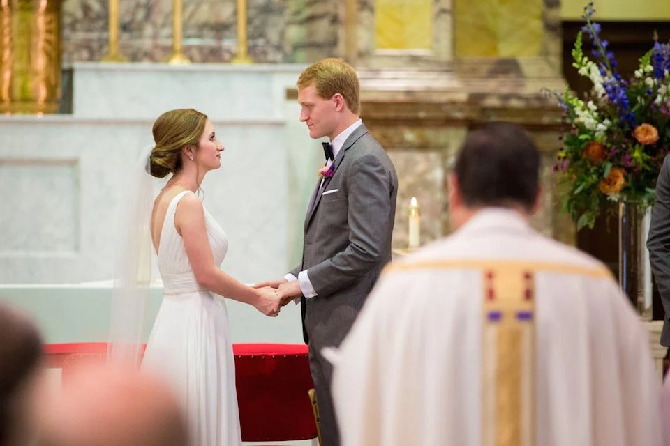 Chicago+Wedding+Photographer+Wrigley+Field-4.jpg