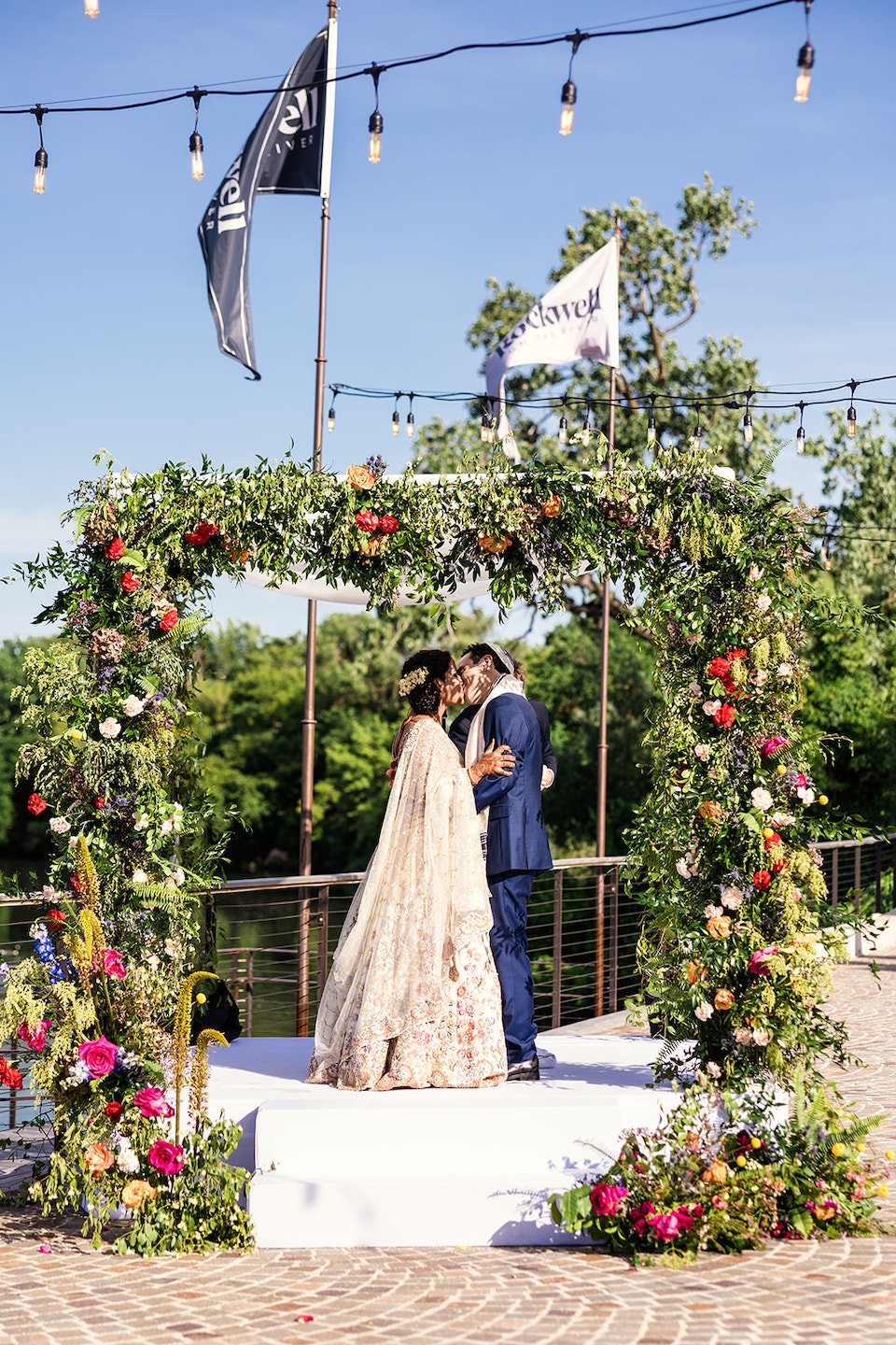 Rockwell-on-the-River-Hindu-Jewish-wedding-by-Emma-Mullins-Photography-143.jpg