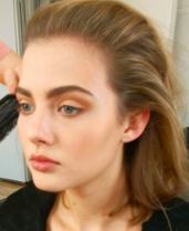Click here to book the Charlotte (Syd), the Artist behind this look