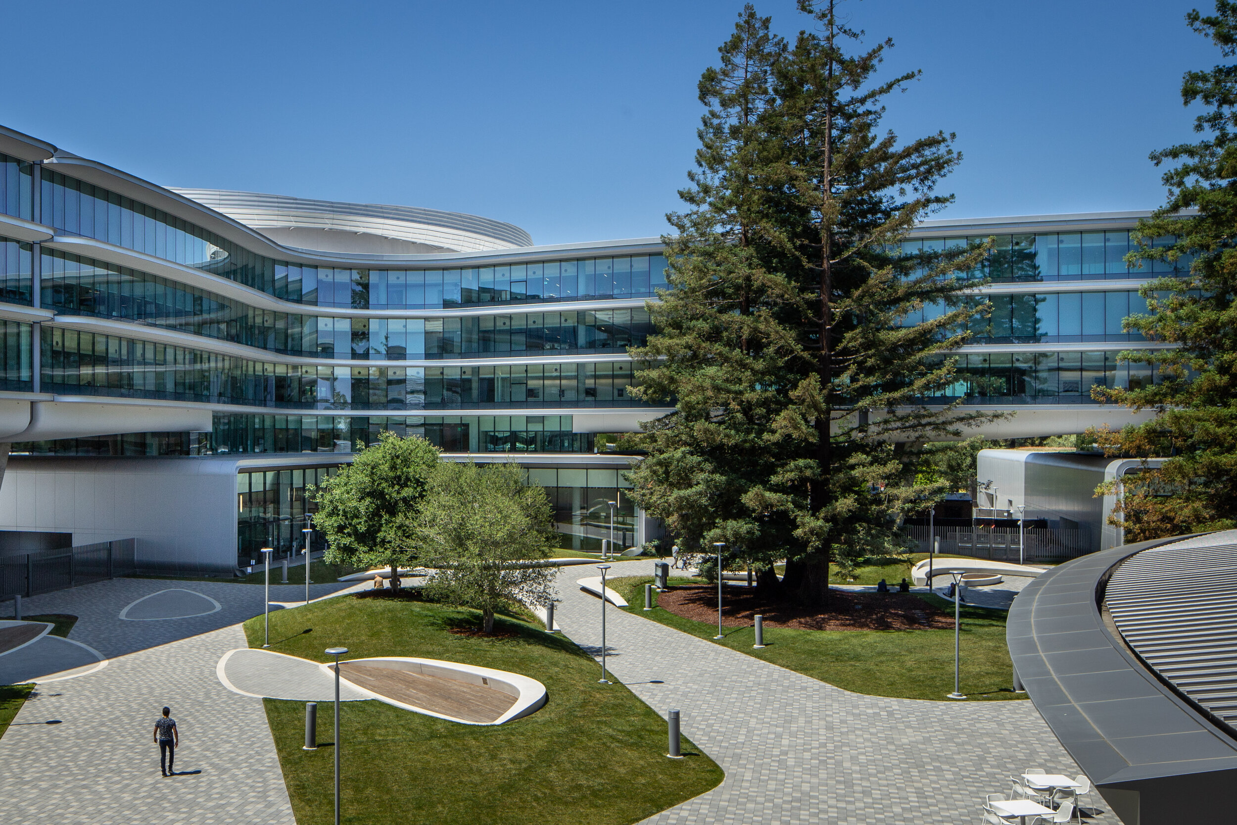  Apple Campus 3 -  HOK  