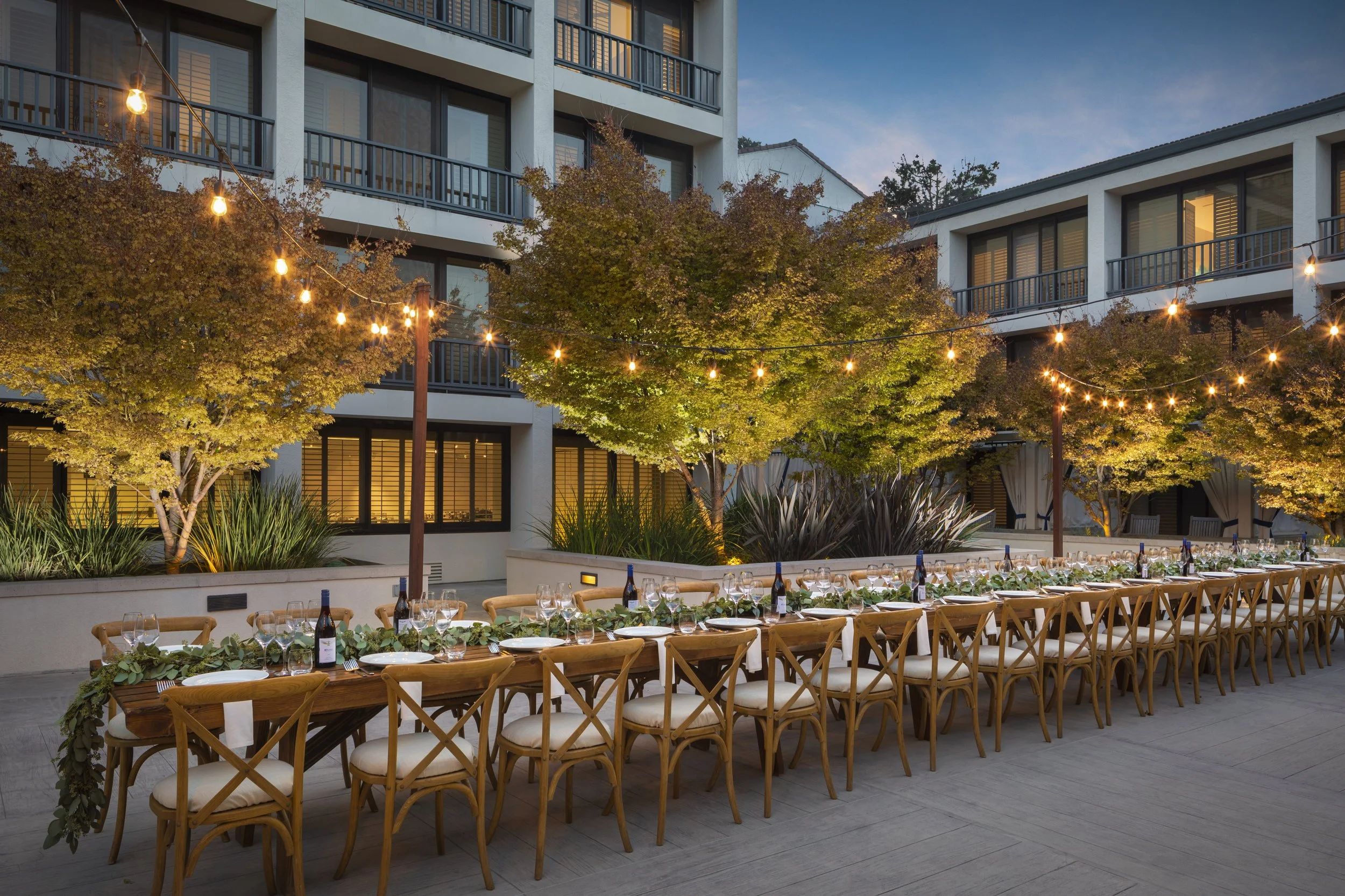 Luxury Resort Dining Monterey Ryan Rosene.jpg