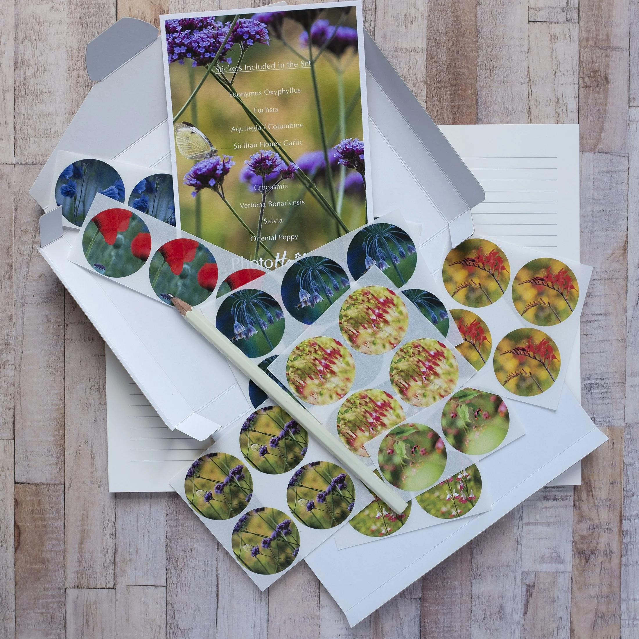 Boxed Set of 50 Round Garden Floral Stickers in Eight Varieties