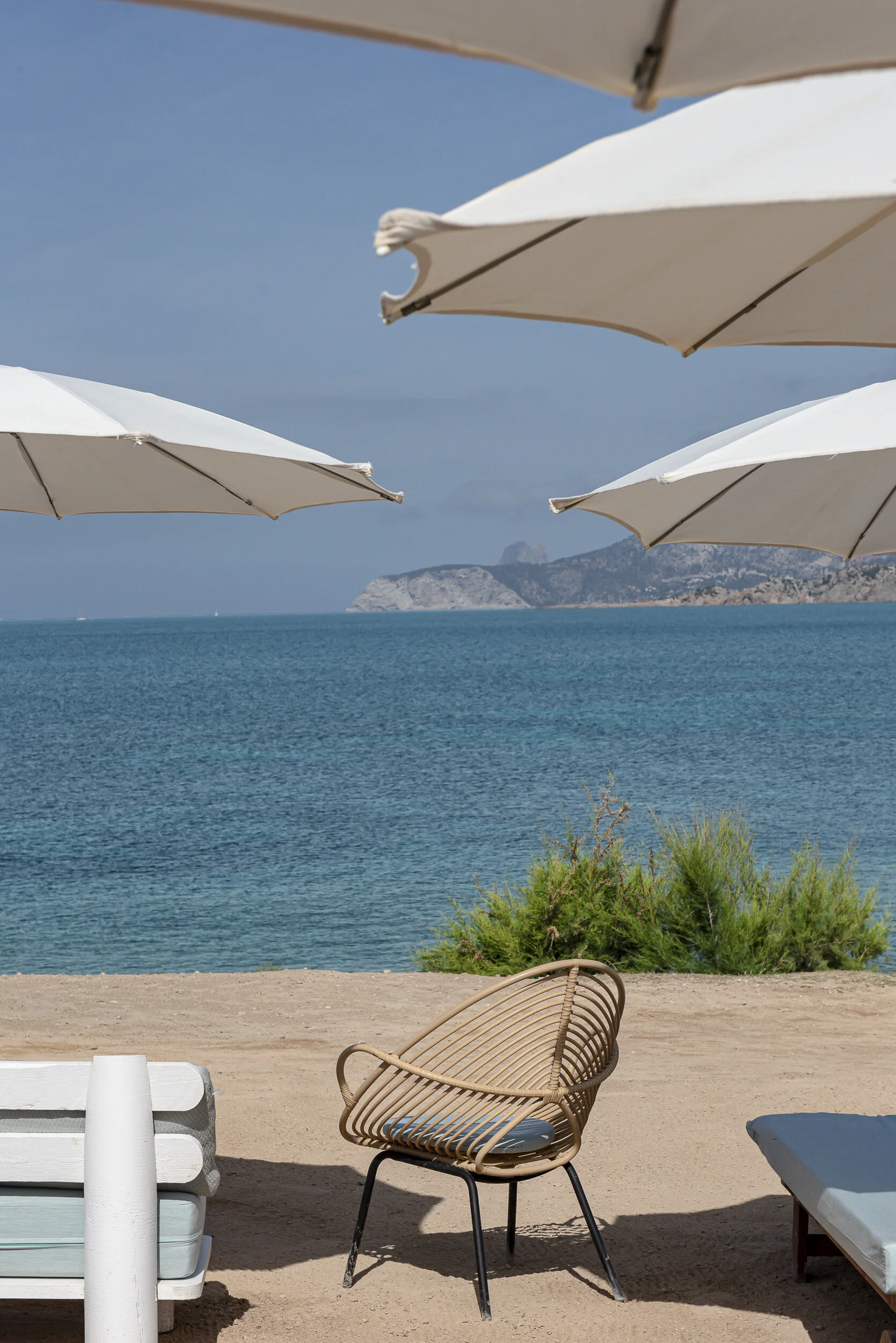 experimental beach at cap des falcó