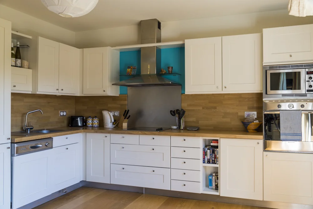 Apartment Betty Alpineeco Robbie Callow 091015-10.jpg