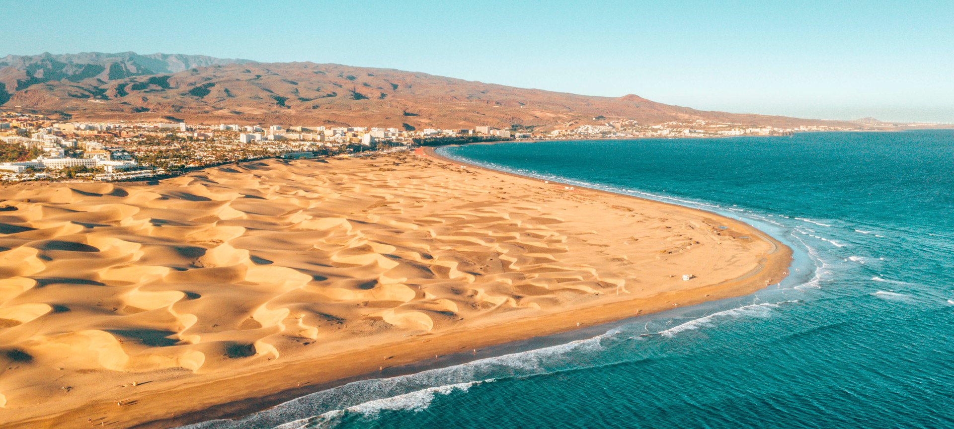 playa-maspalomas-gran-canaria-islas-canarias-s1225713184.jpg