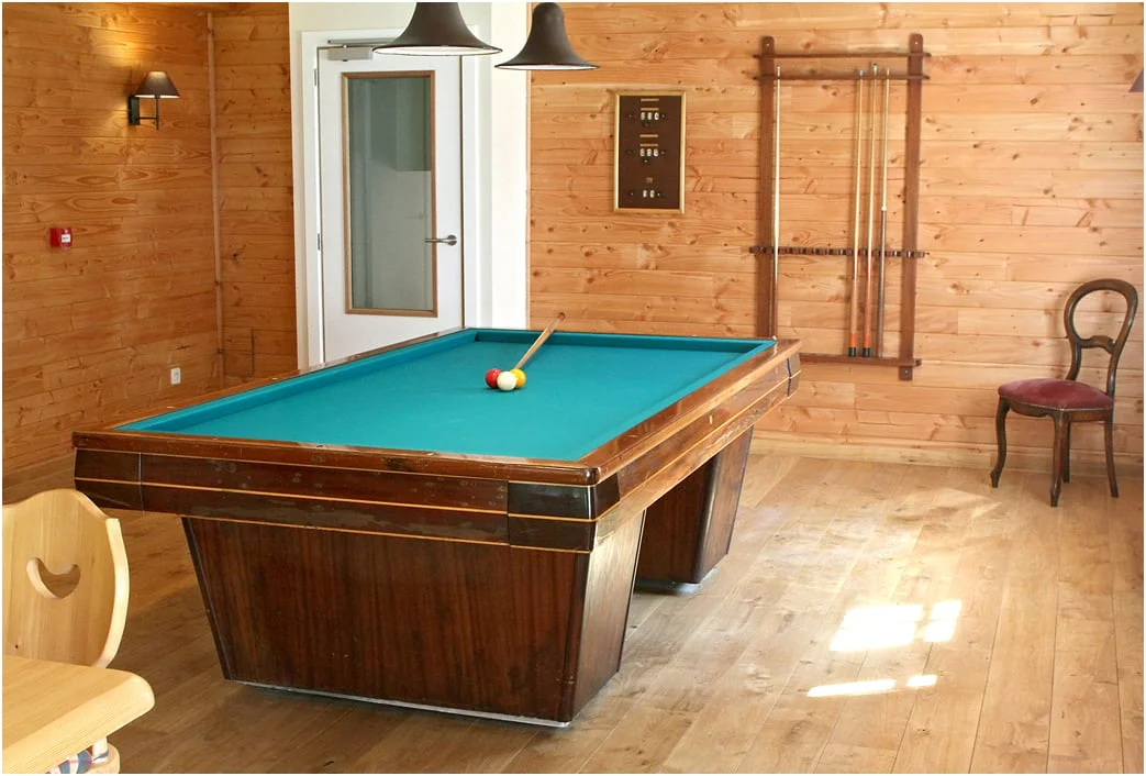 froidcour billard 120.jpg